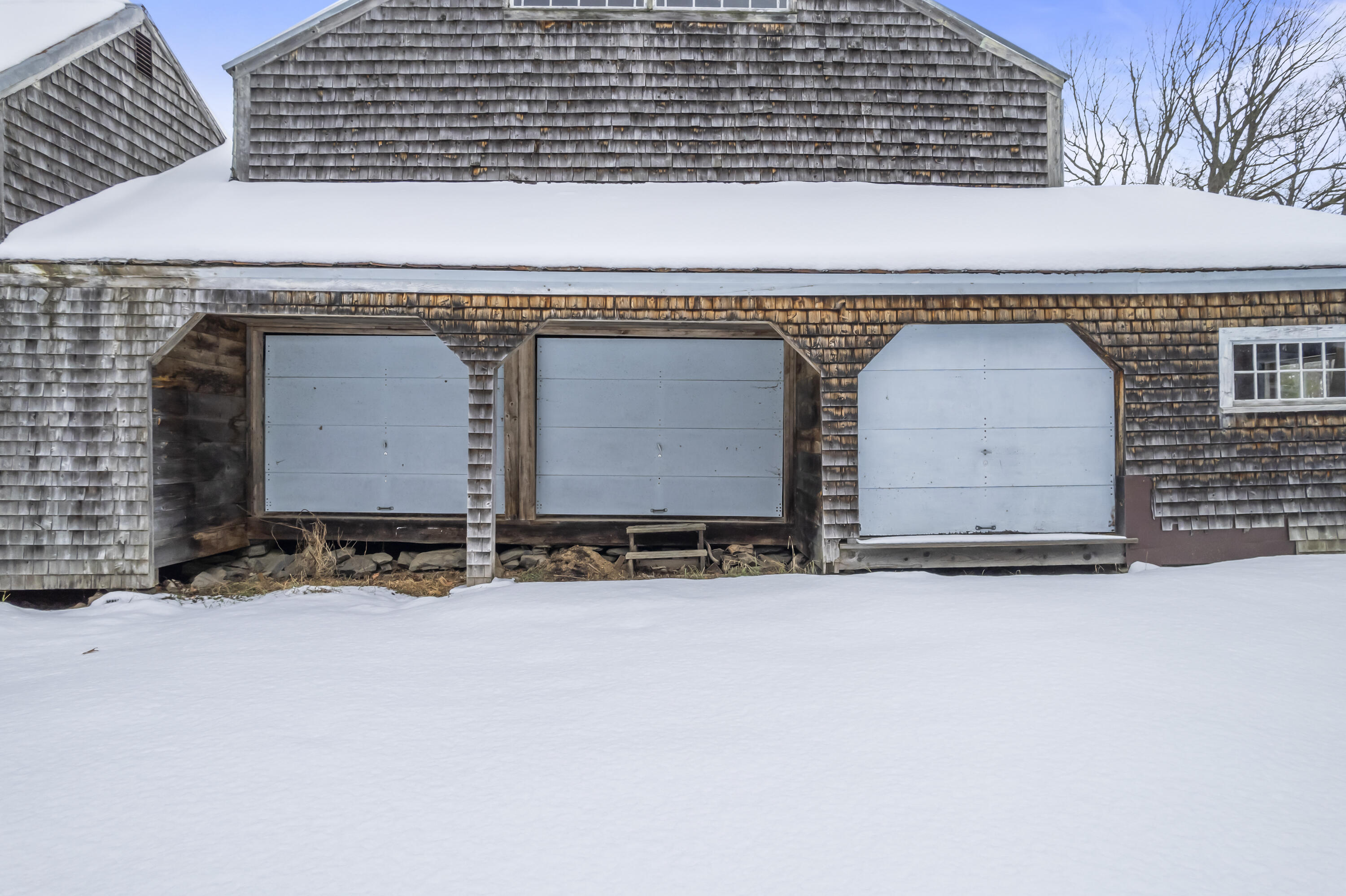 main property photo 102