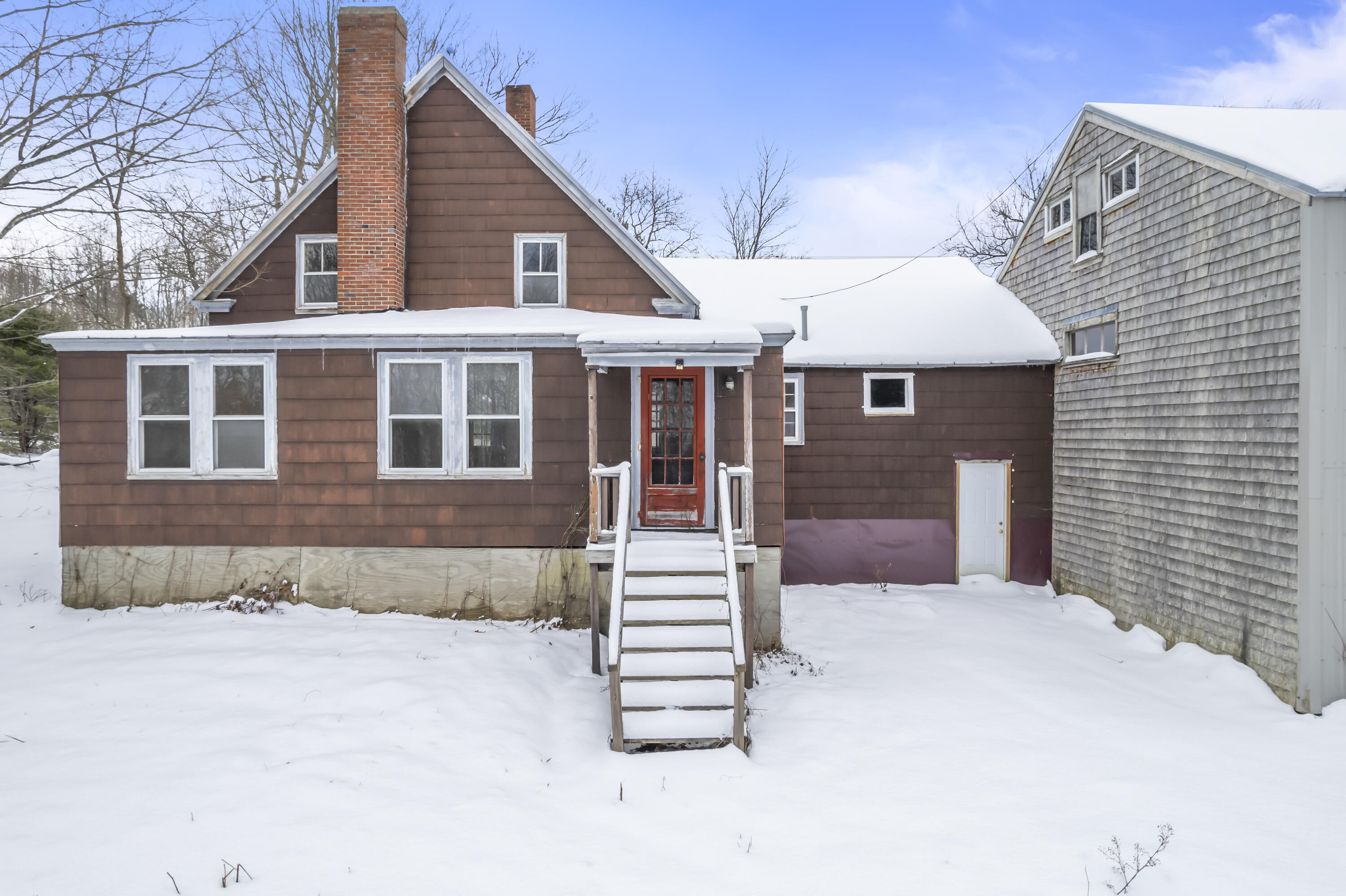 main property photo 98