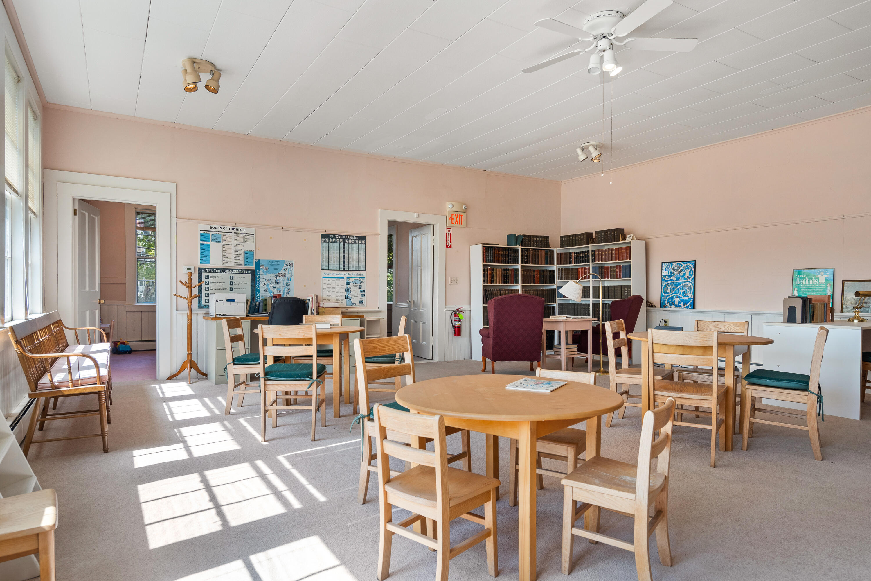 main property photo 19