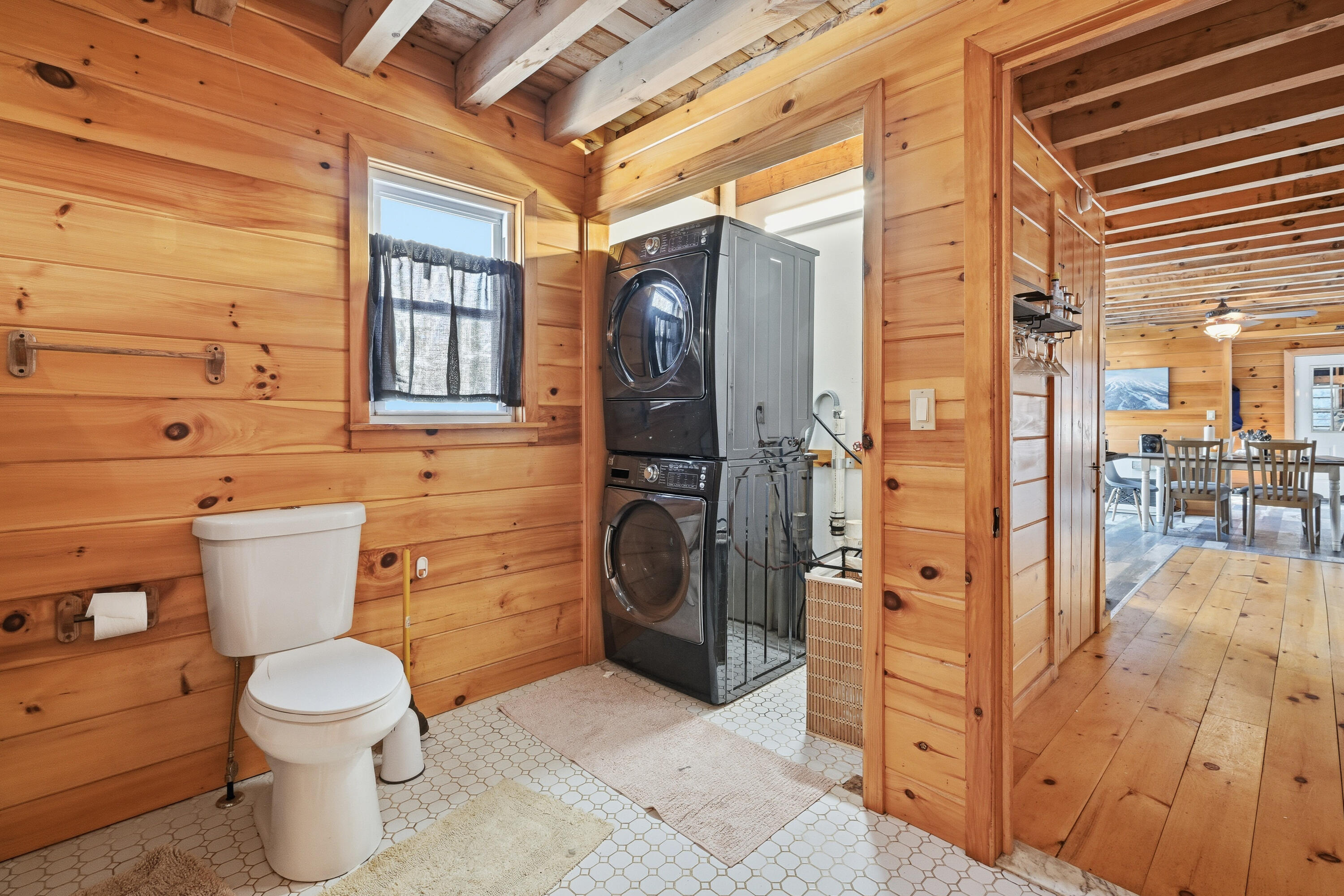property viewer photo 18