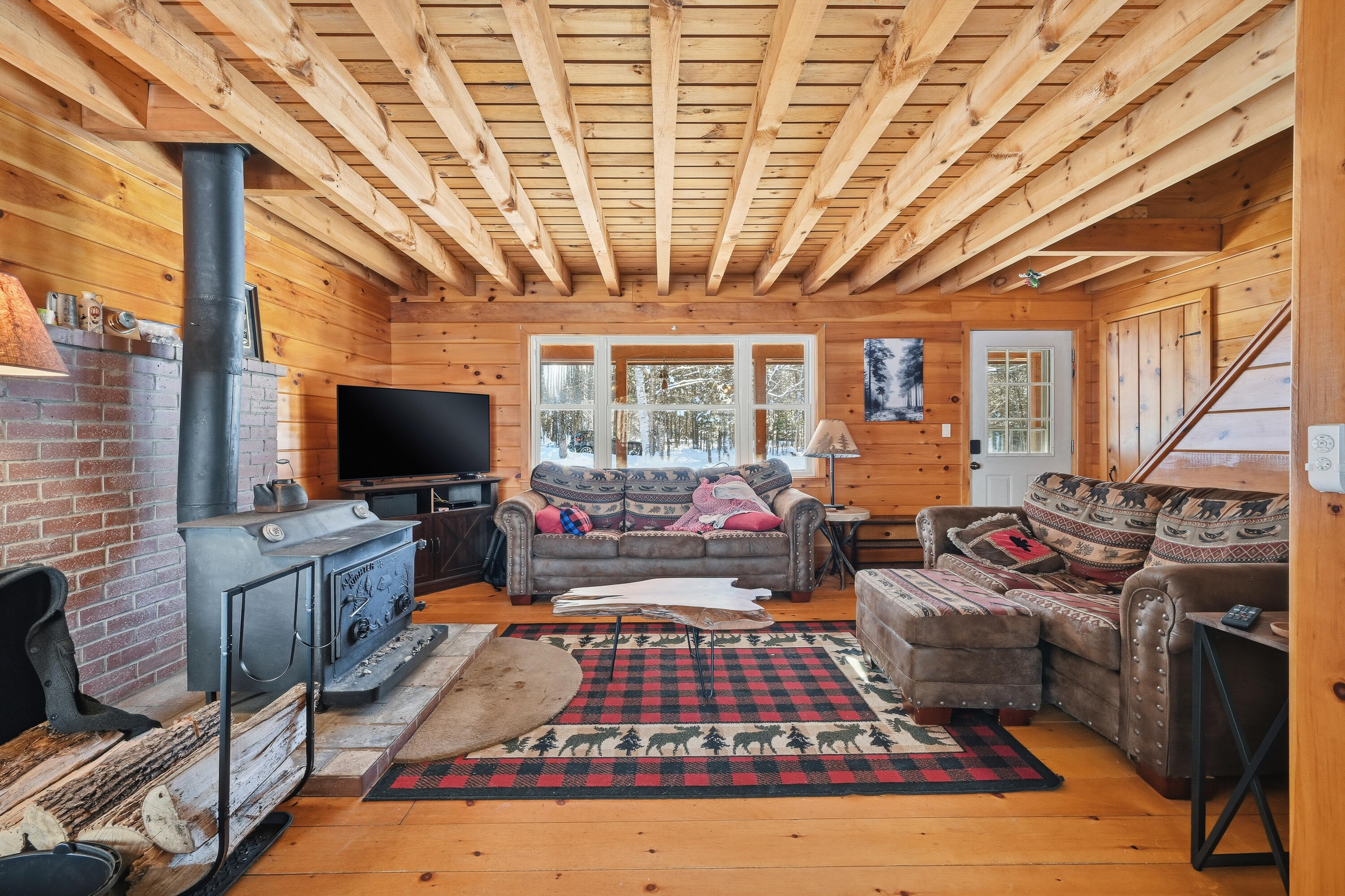 property viewer photo 3