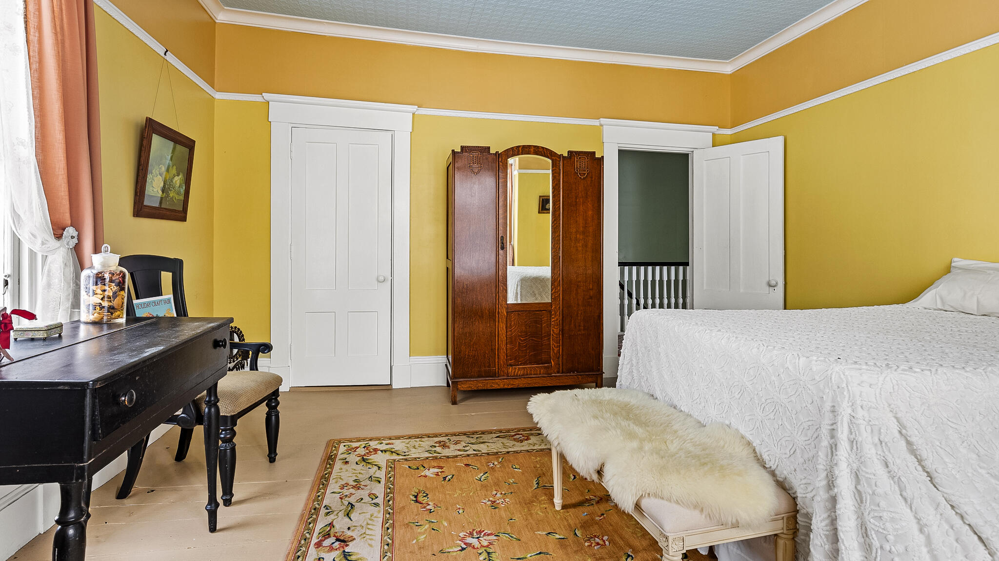 main property photo 37