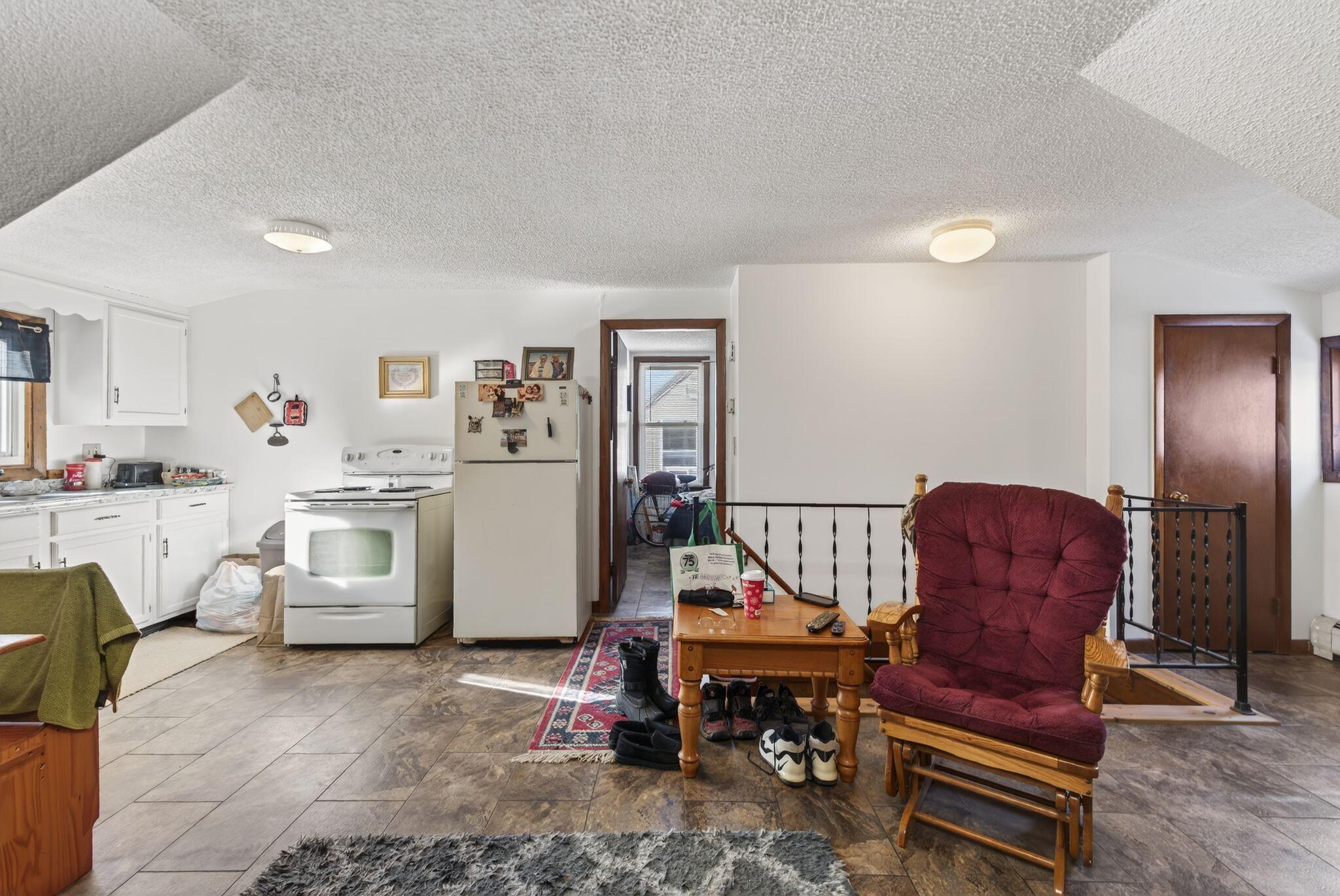 property viewer photo 4