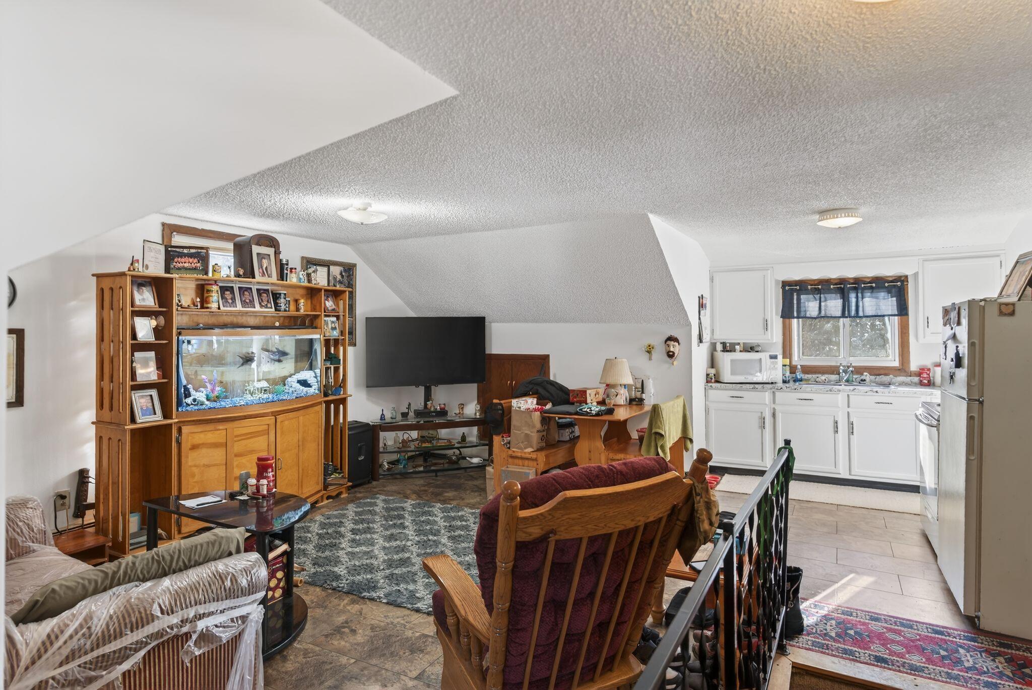 property viewer photo 8