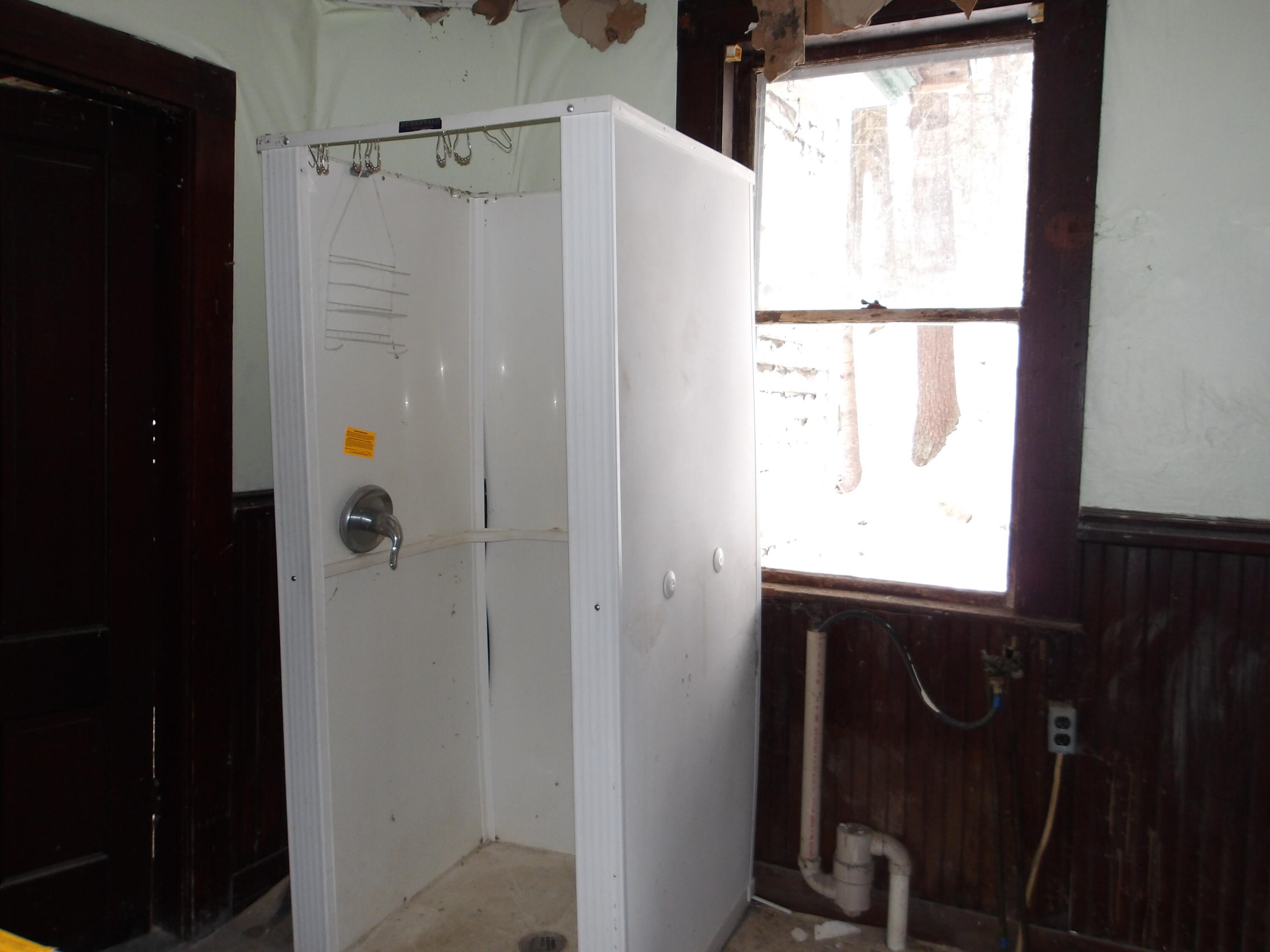 property viewer photo 18