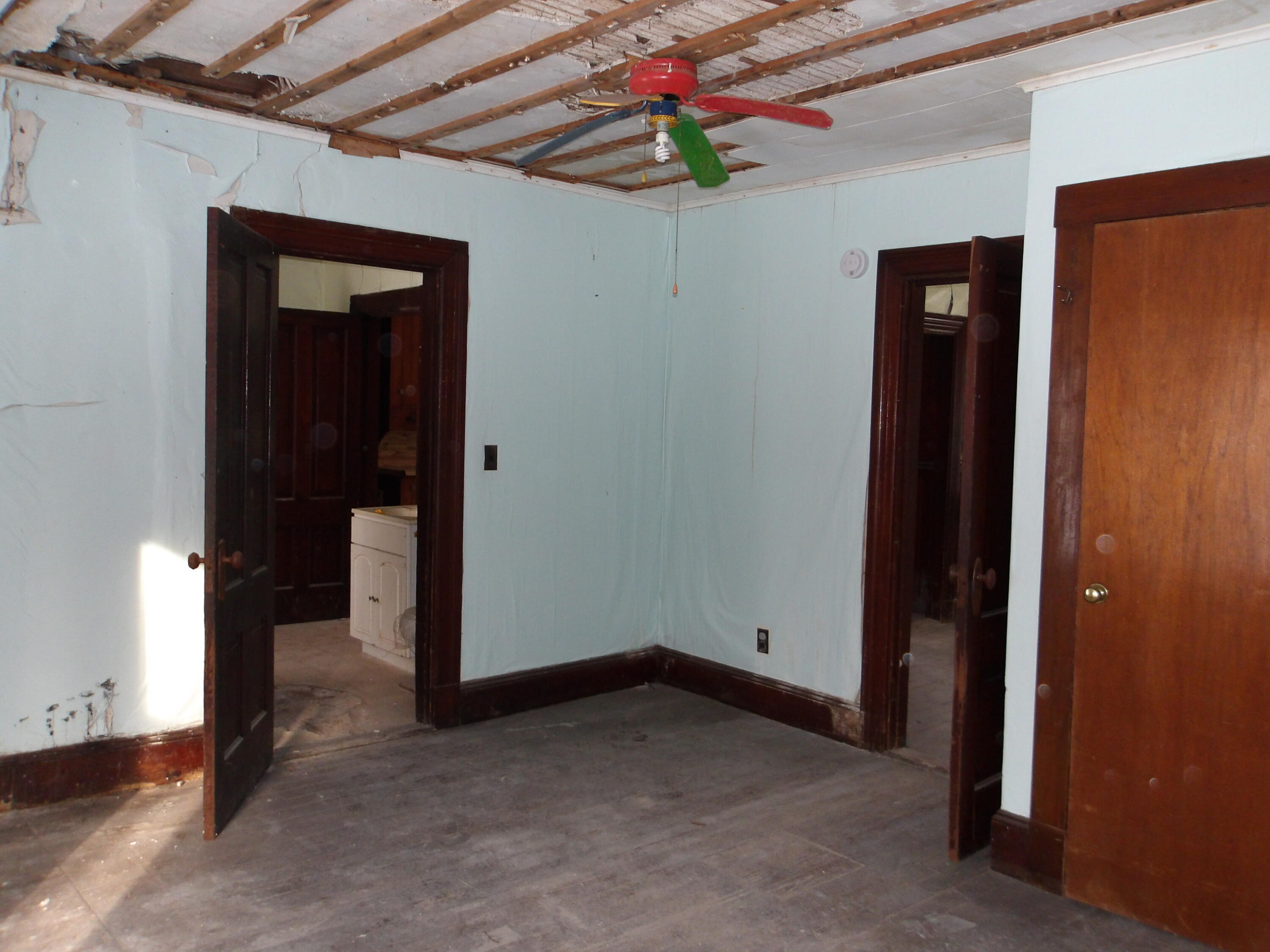 property viewer photo 23