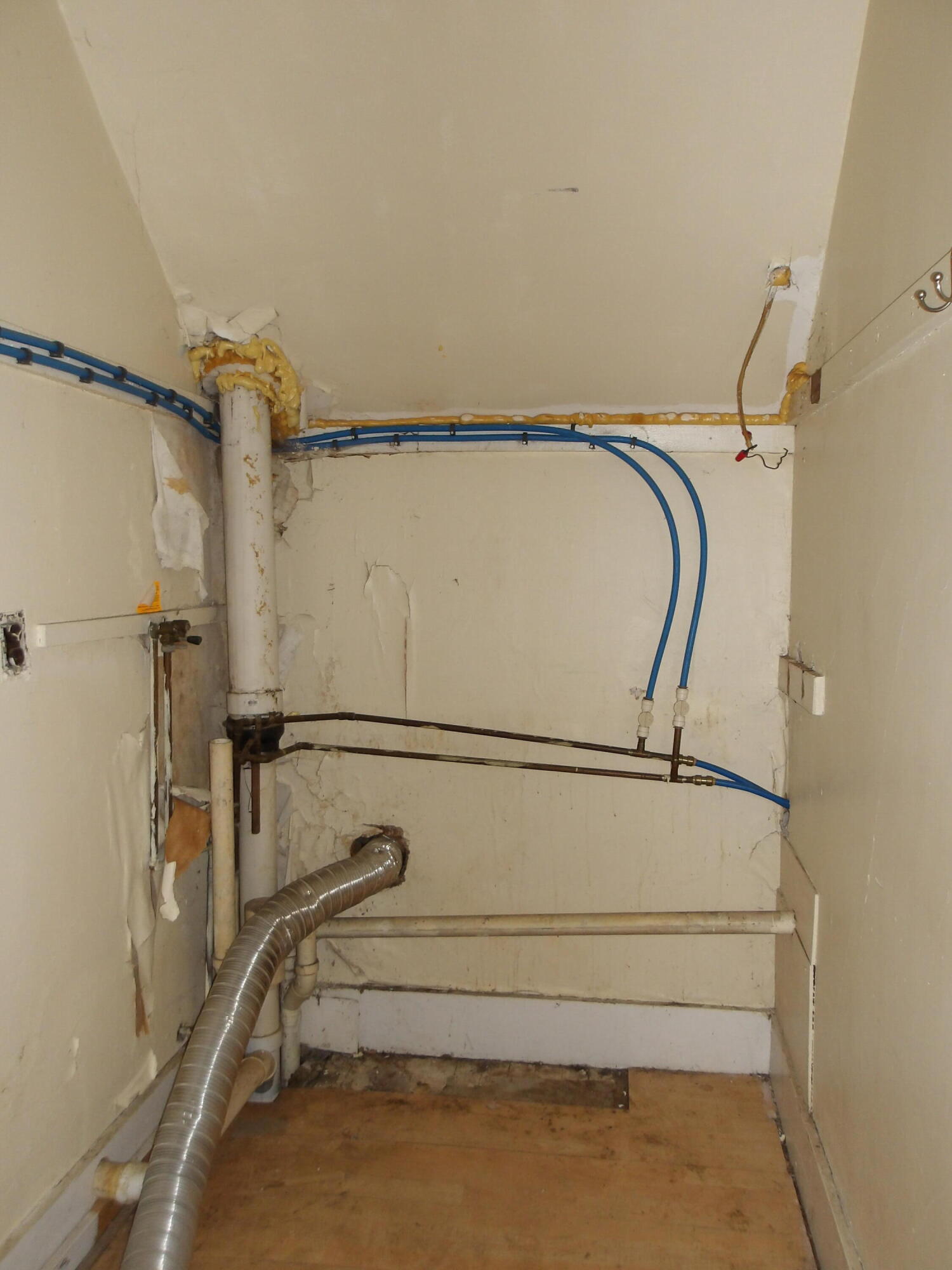 property viewer photo 45