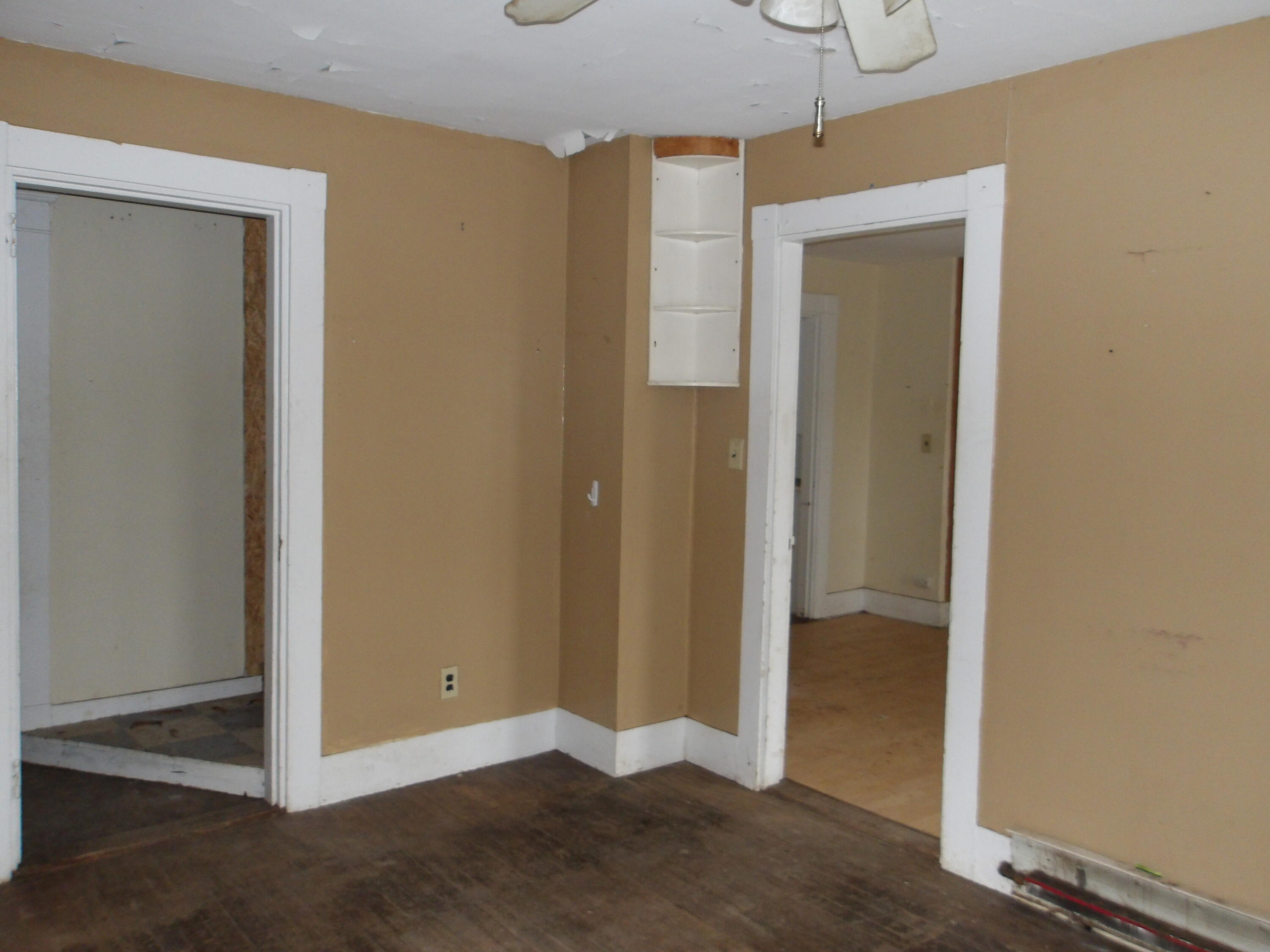 property viewer photo 49