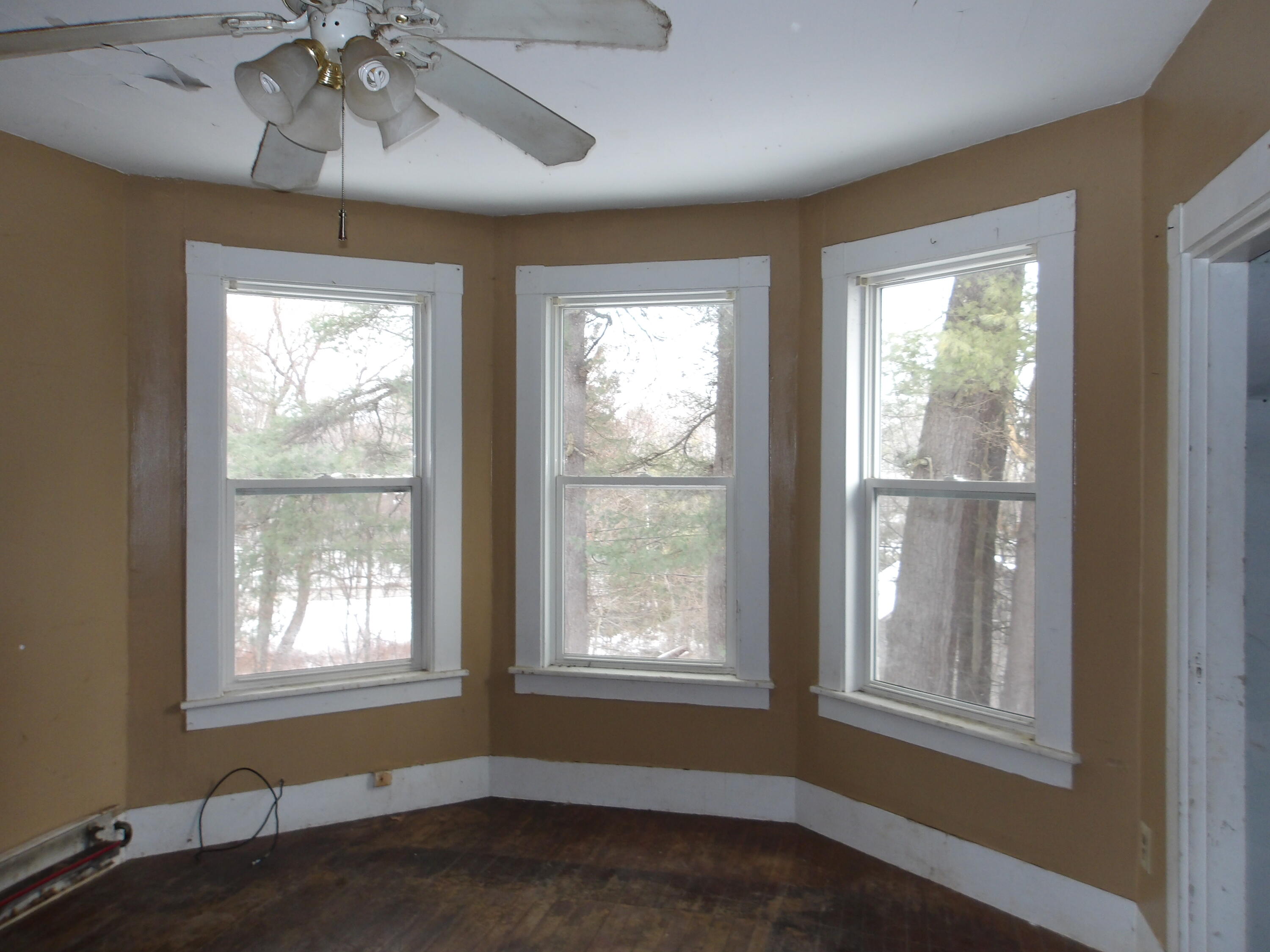 property viewer photo 50