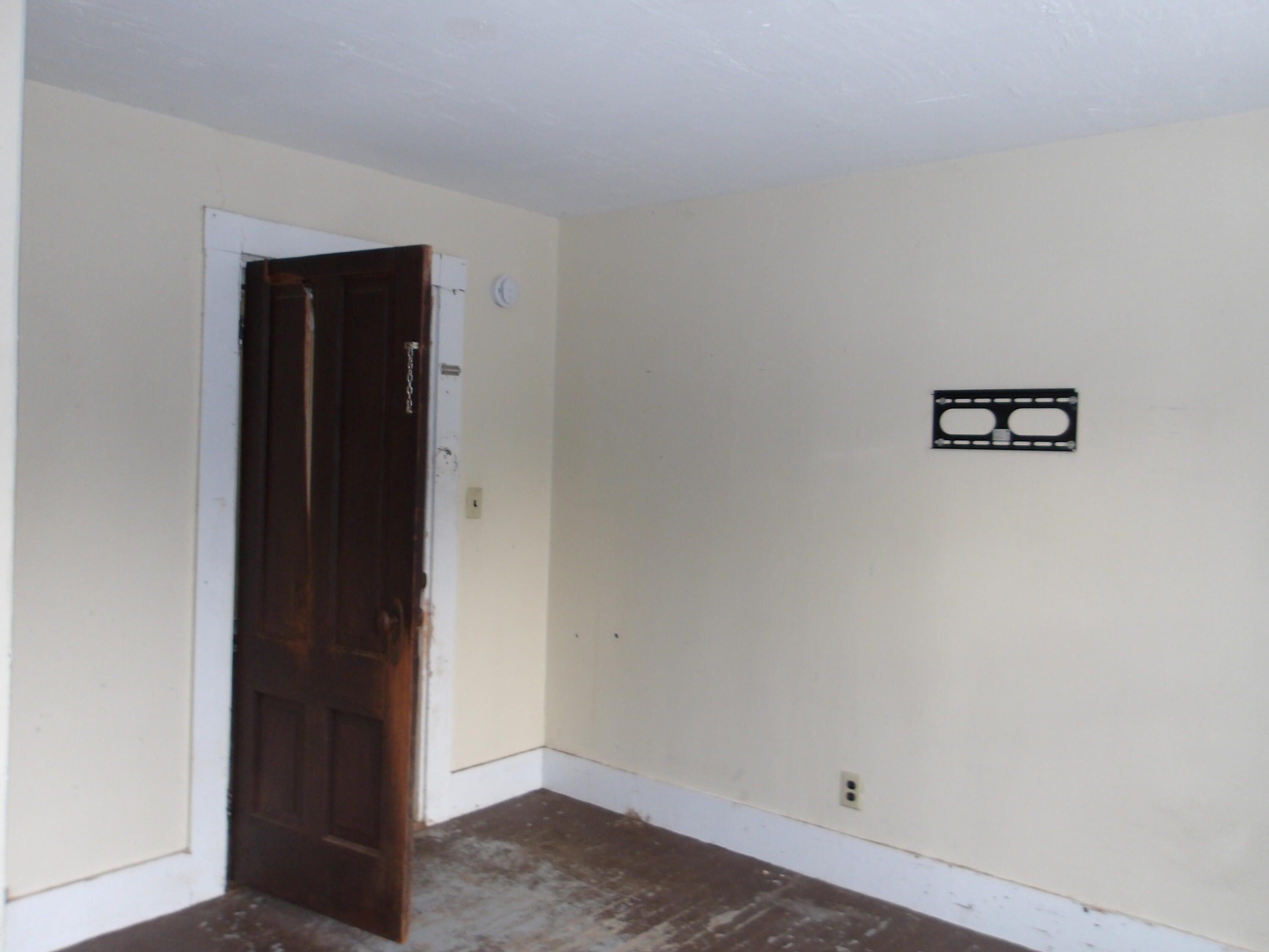 property viewer photo 54