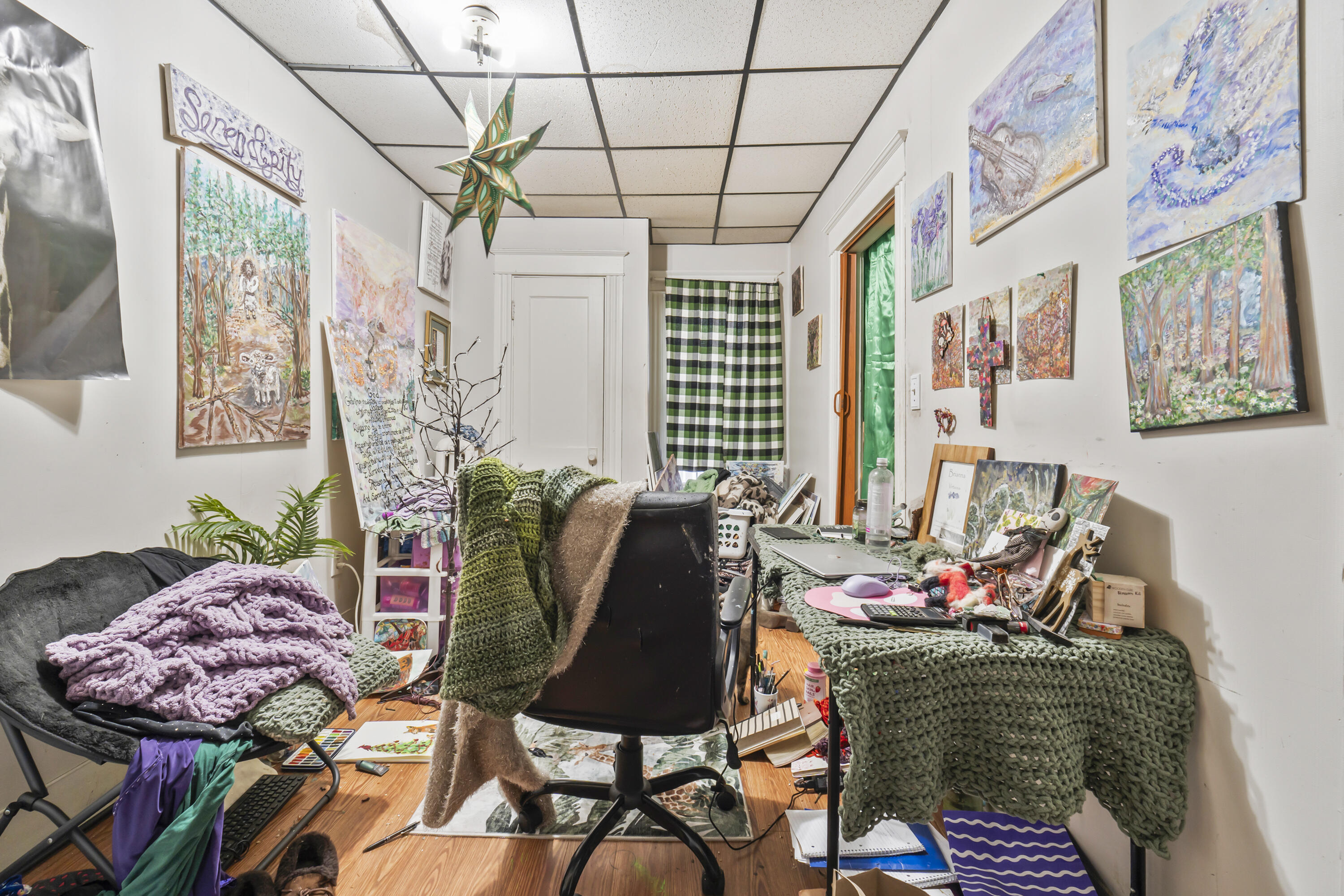 main property photo 45