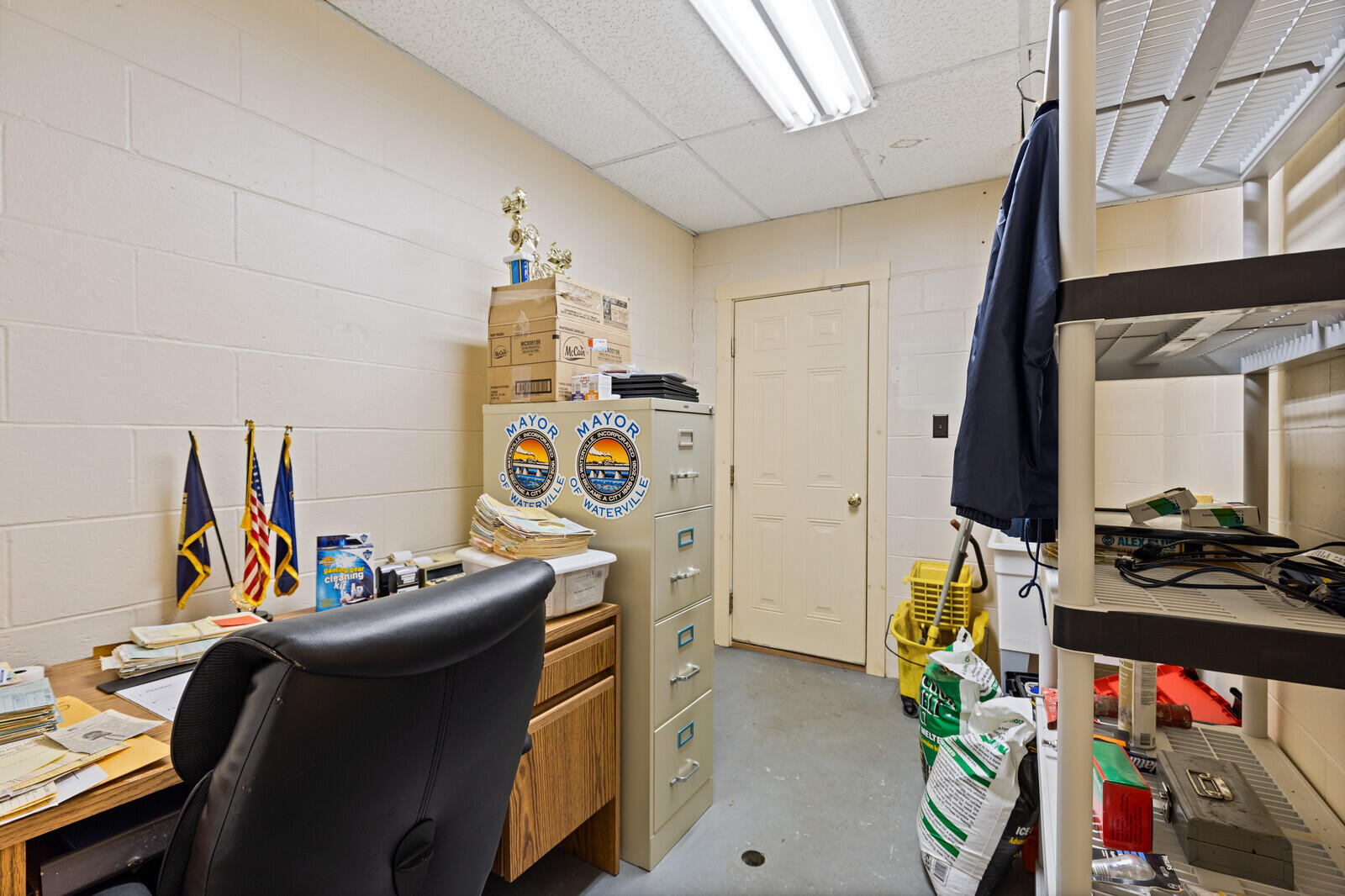 main property photo 20