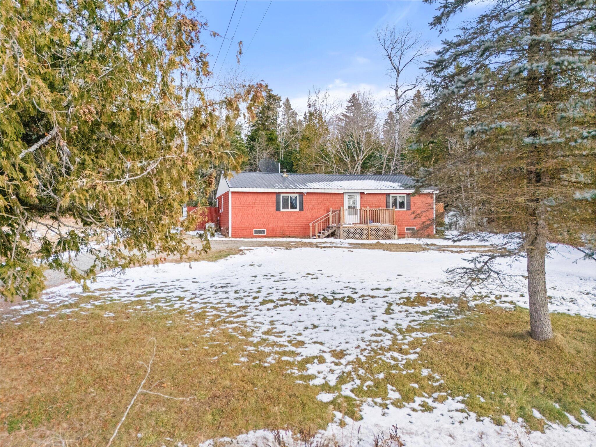 main property photo 40