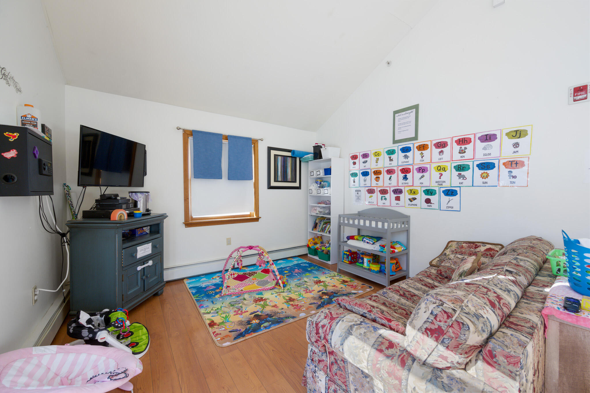 main property photo 14