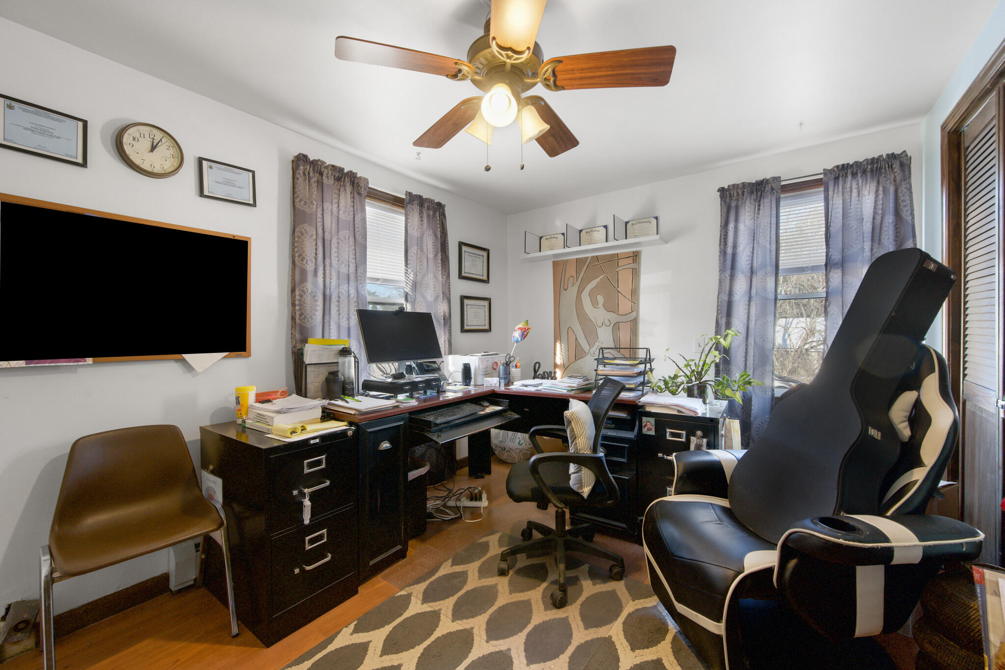 main property photo 25