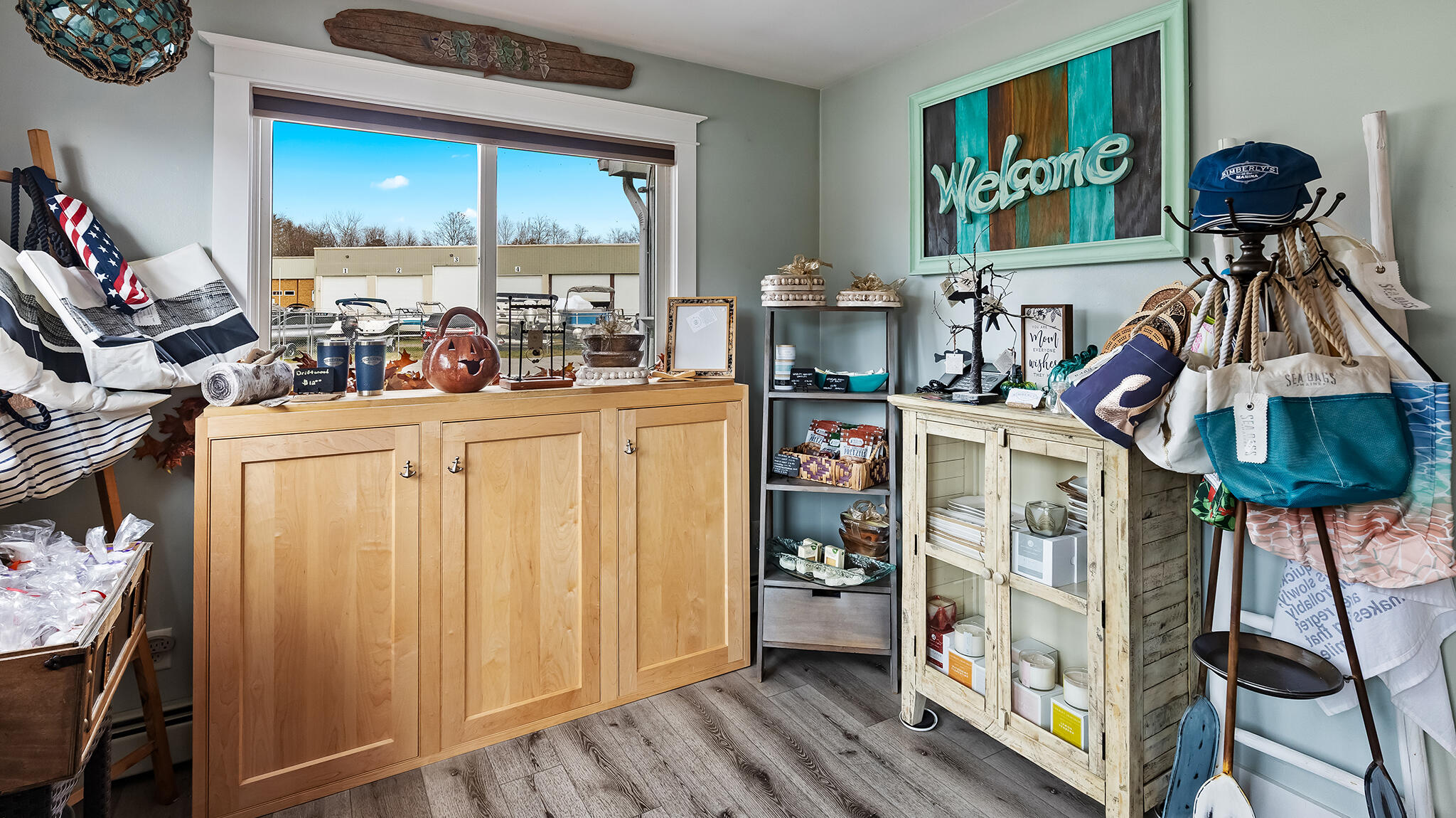 main property photo 46