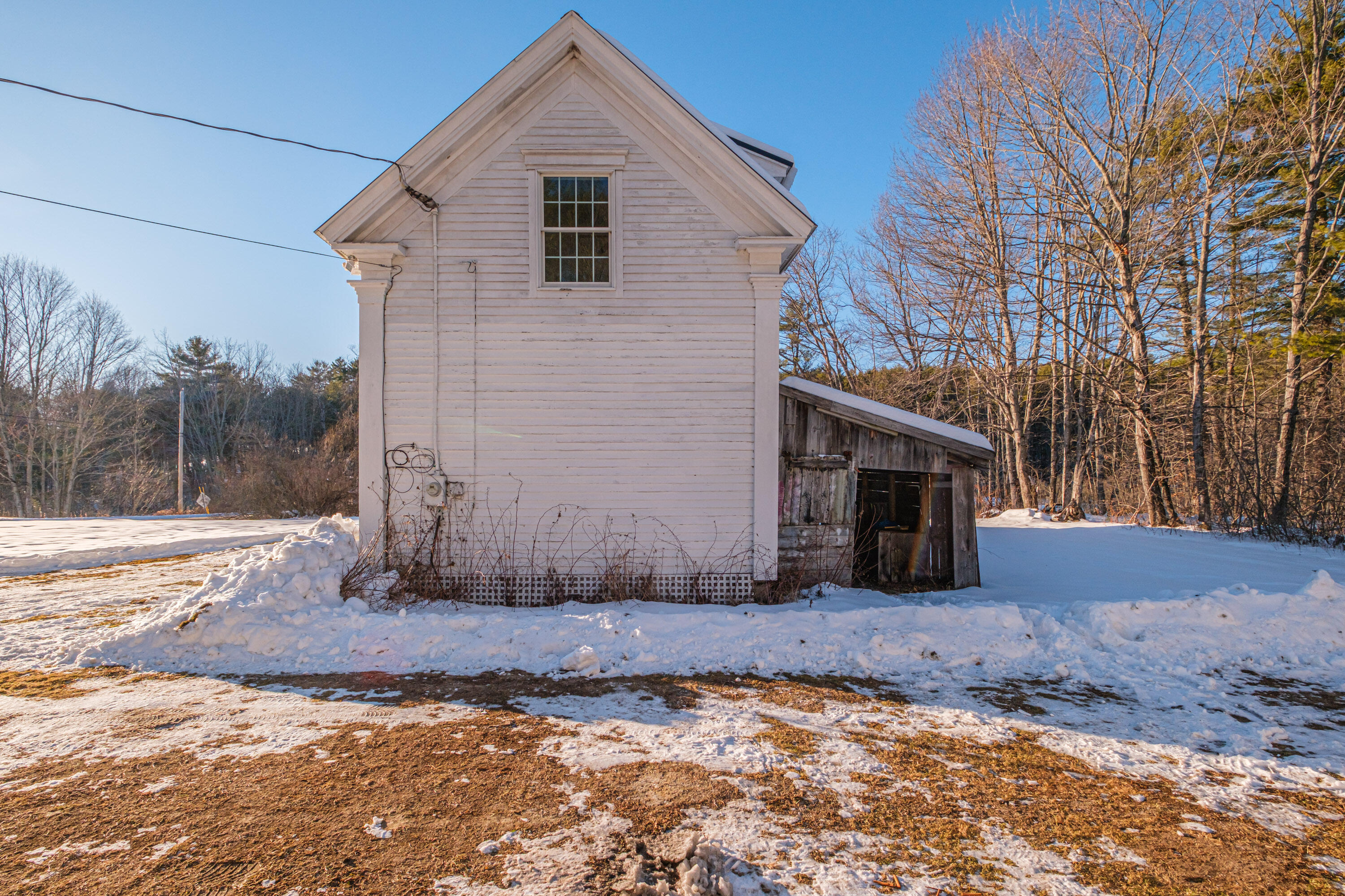 main property photo 74