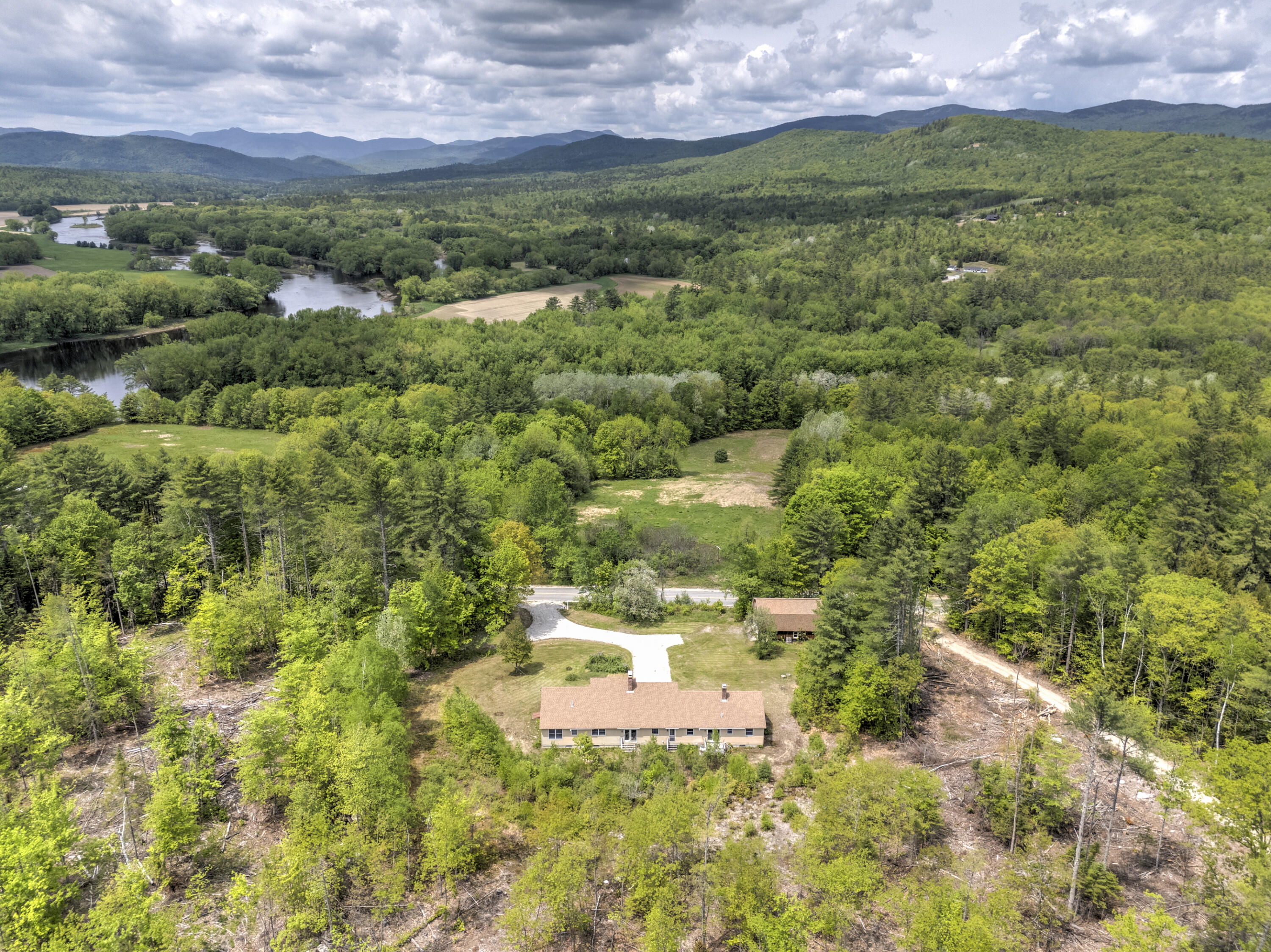 main property photo 74