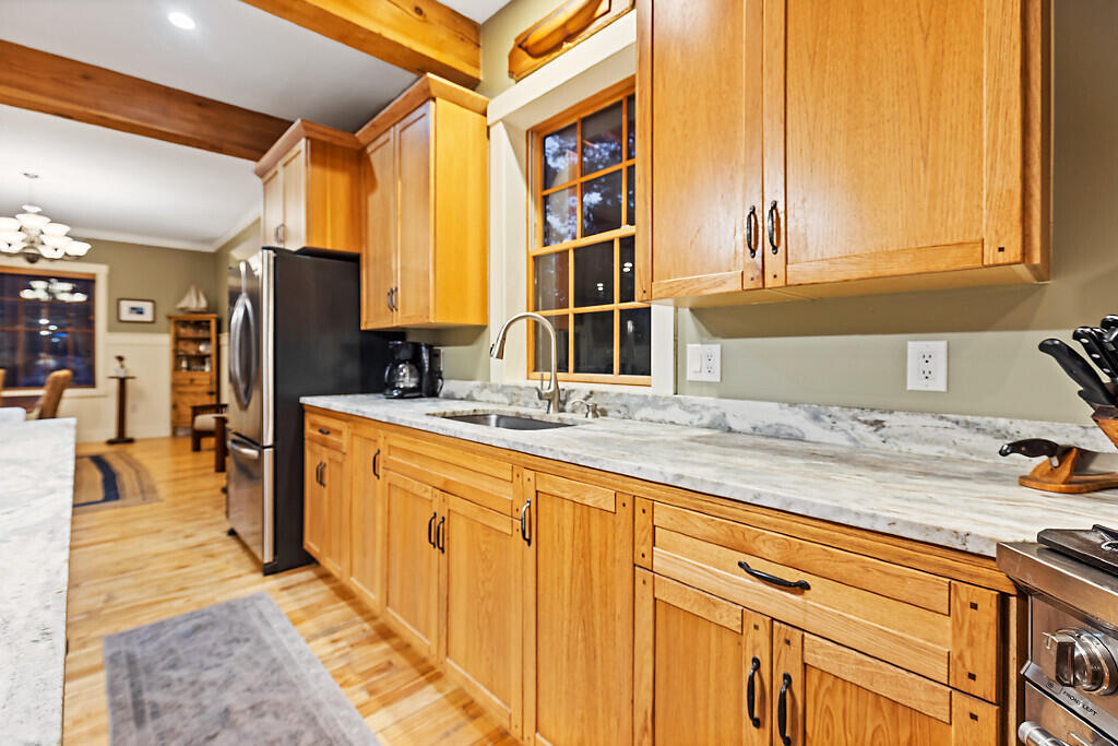 property viewer photo 10
