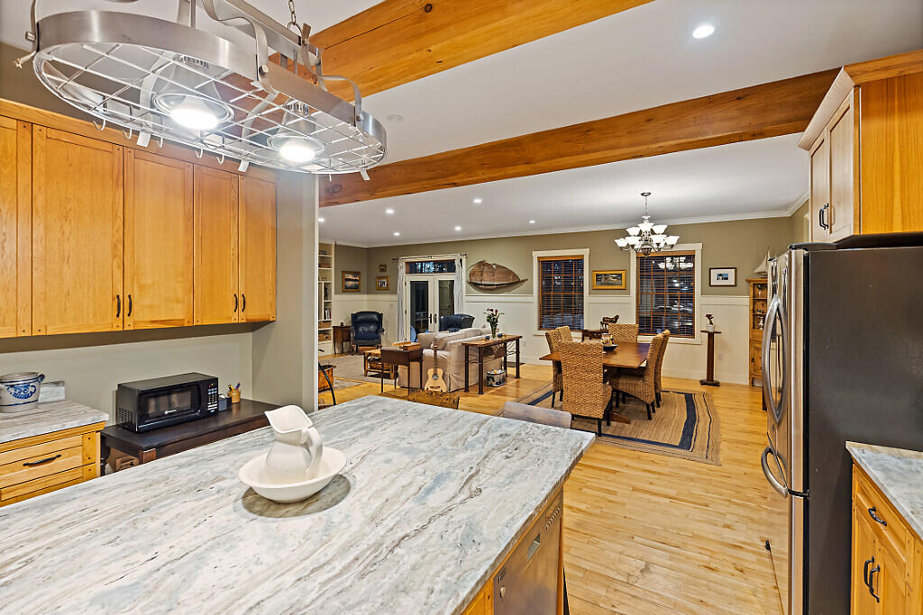 property viewer photo 11