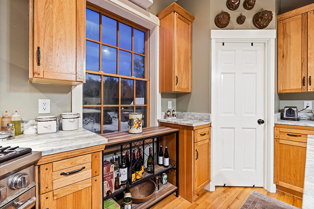 property viewer photo 13