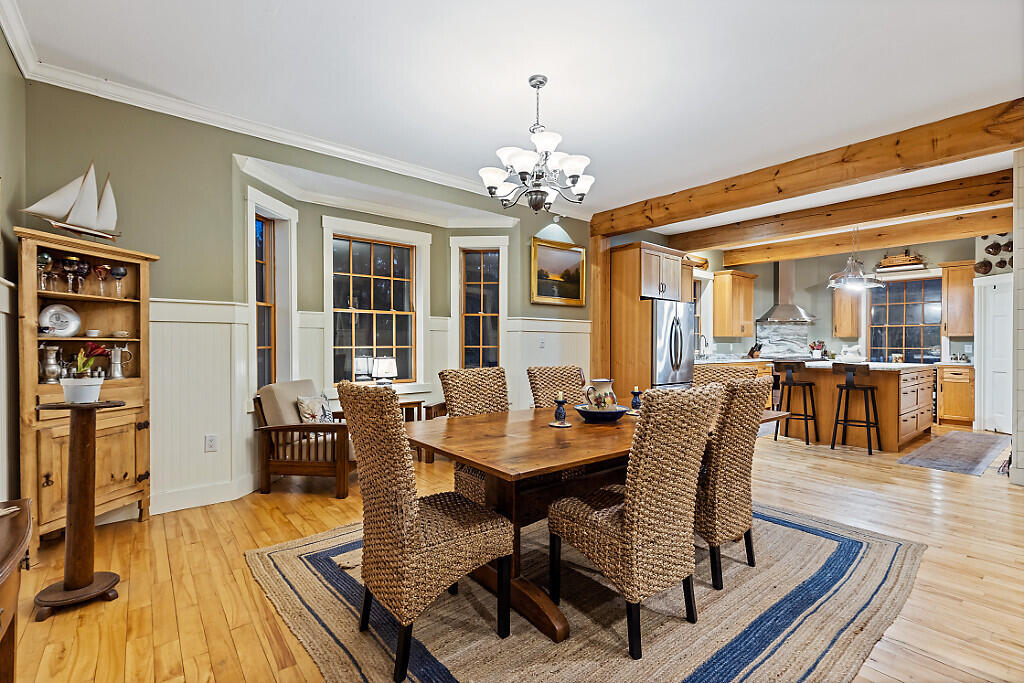 property viewer photo 16