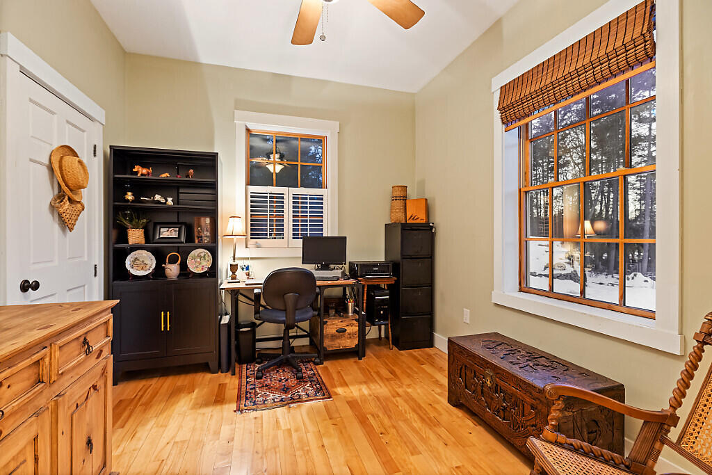property viewer photo 30