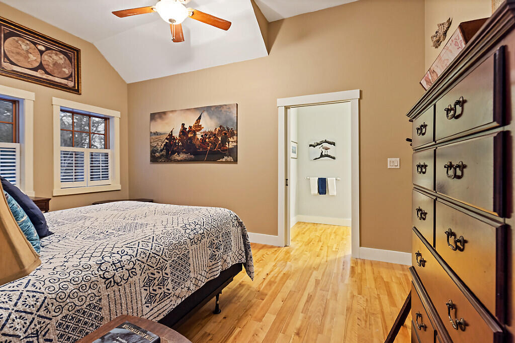 property viewer photo 34