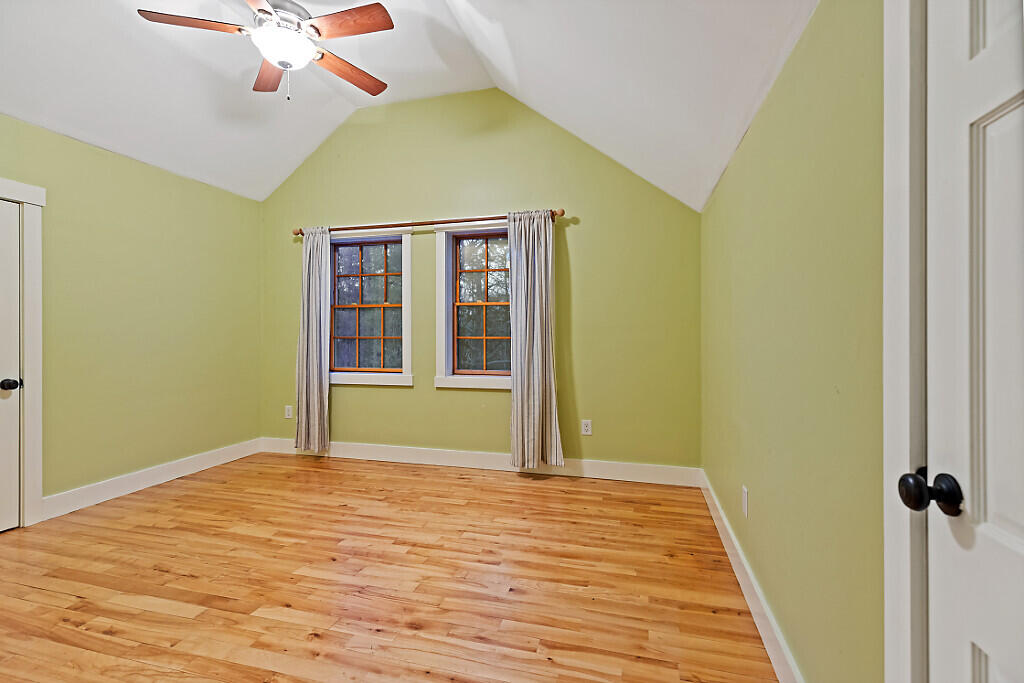property viewer photo 51
