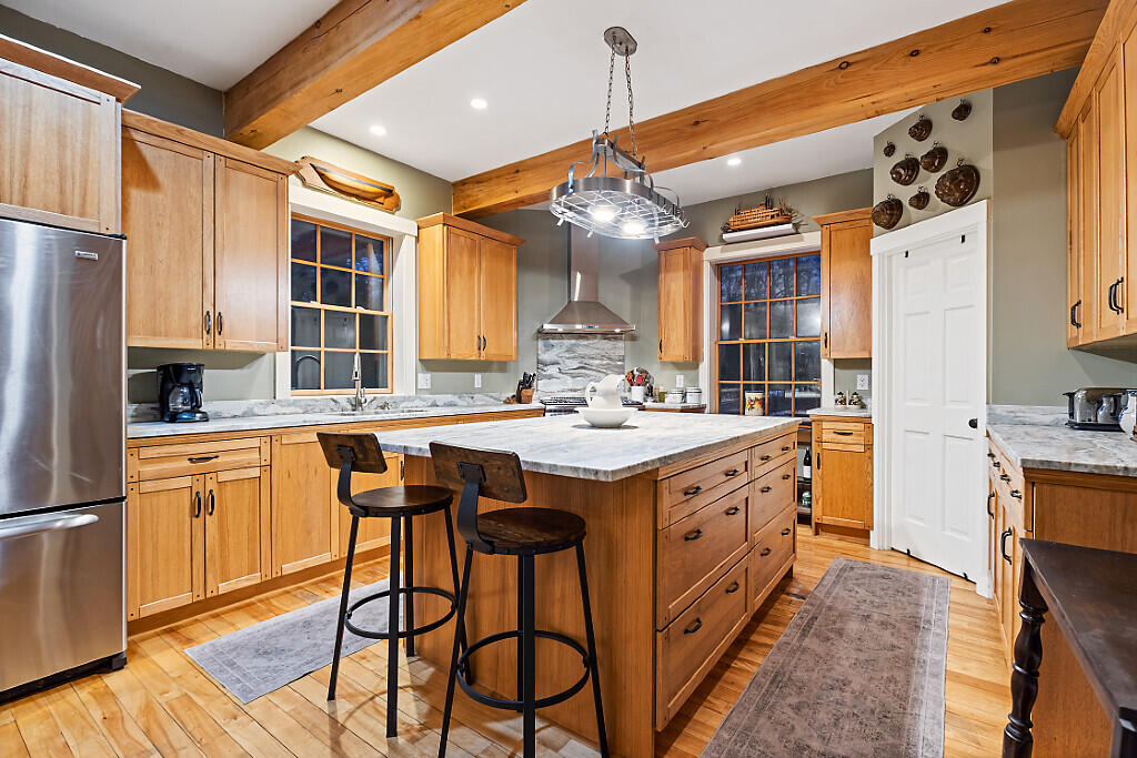 property viewer photo 8
