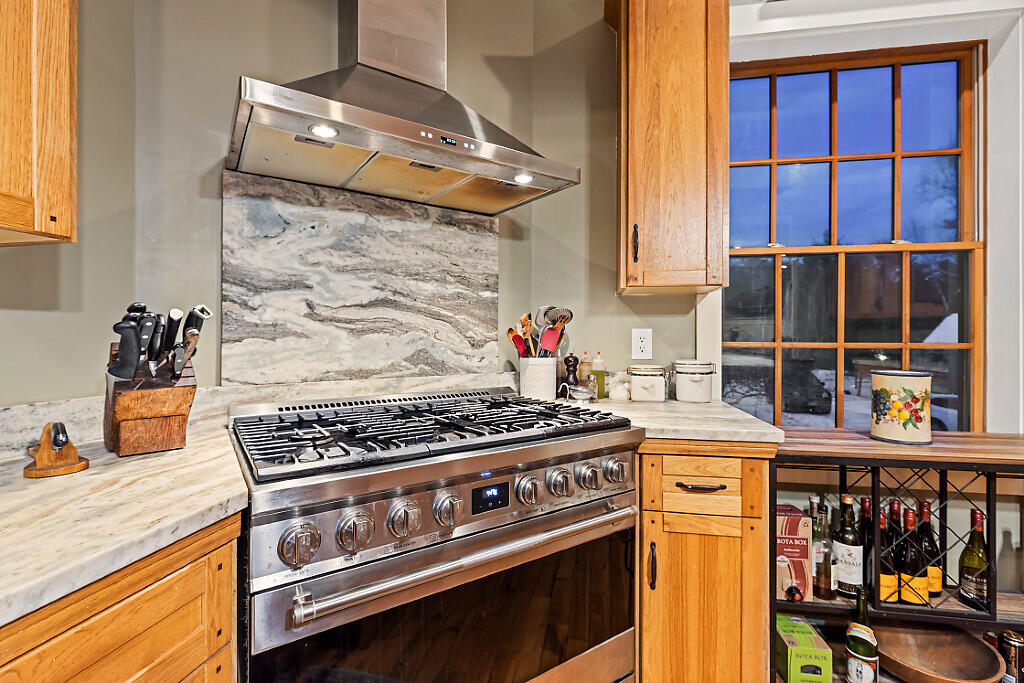 property viewer photo 9