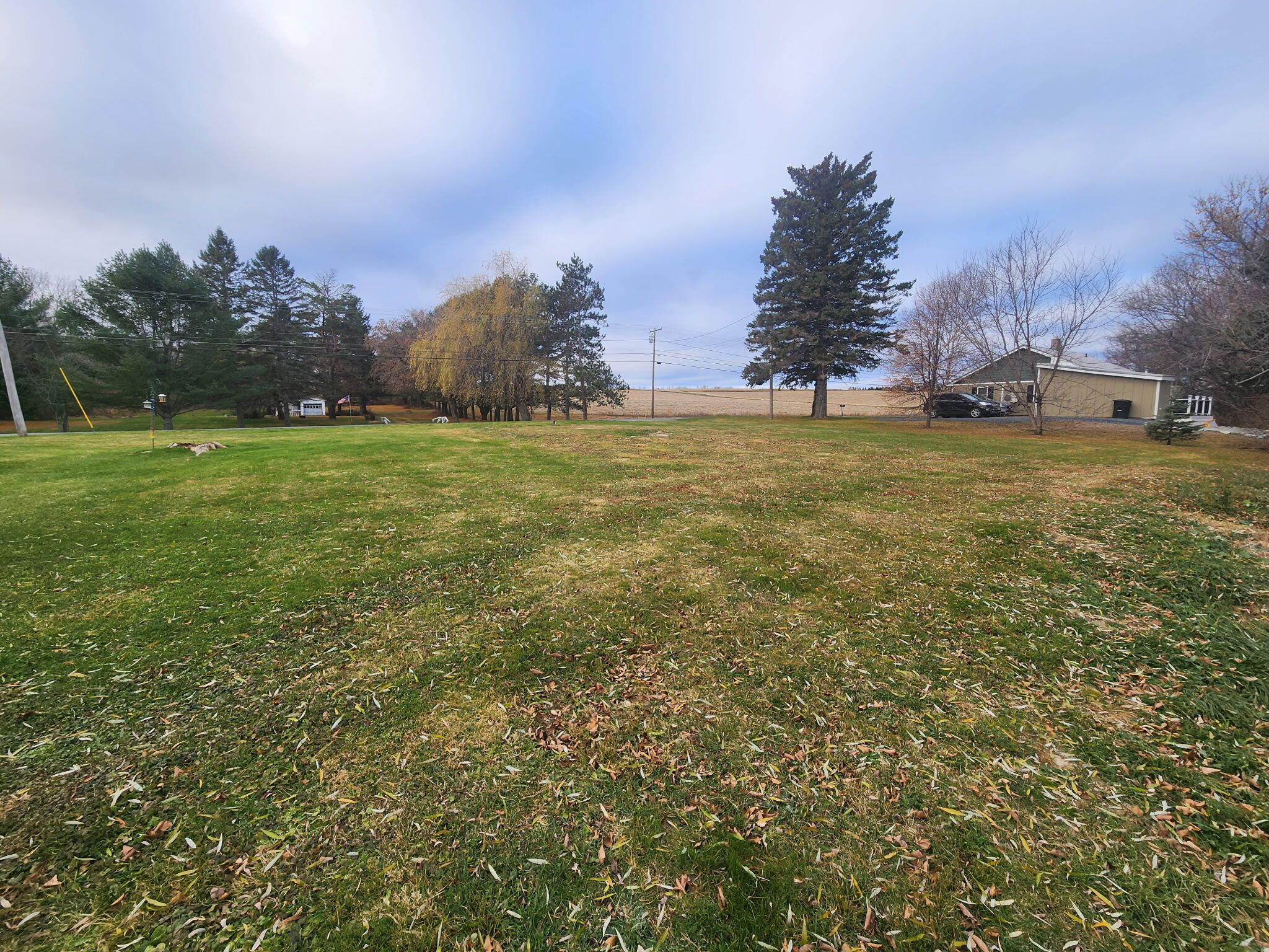 main property photo 34