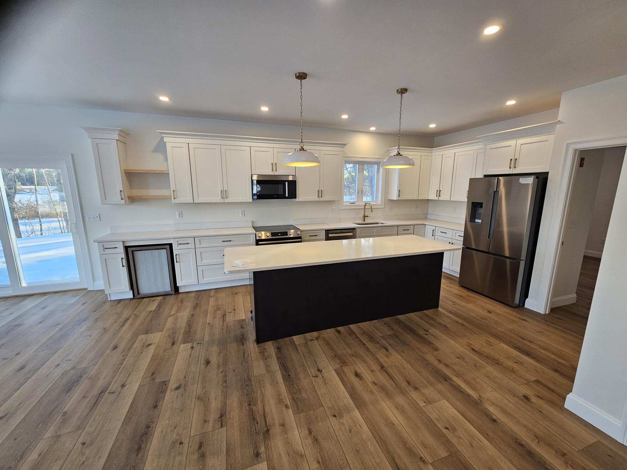 property viewer photo 1