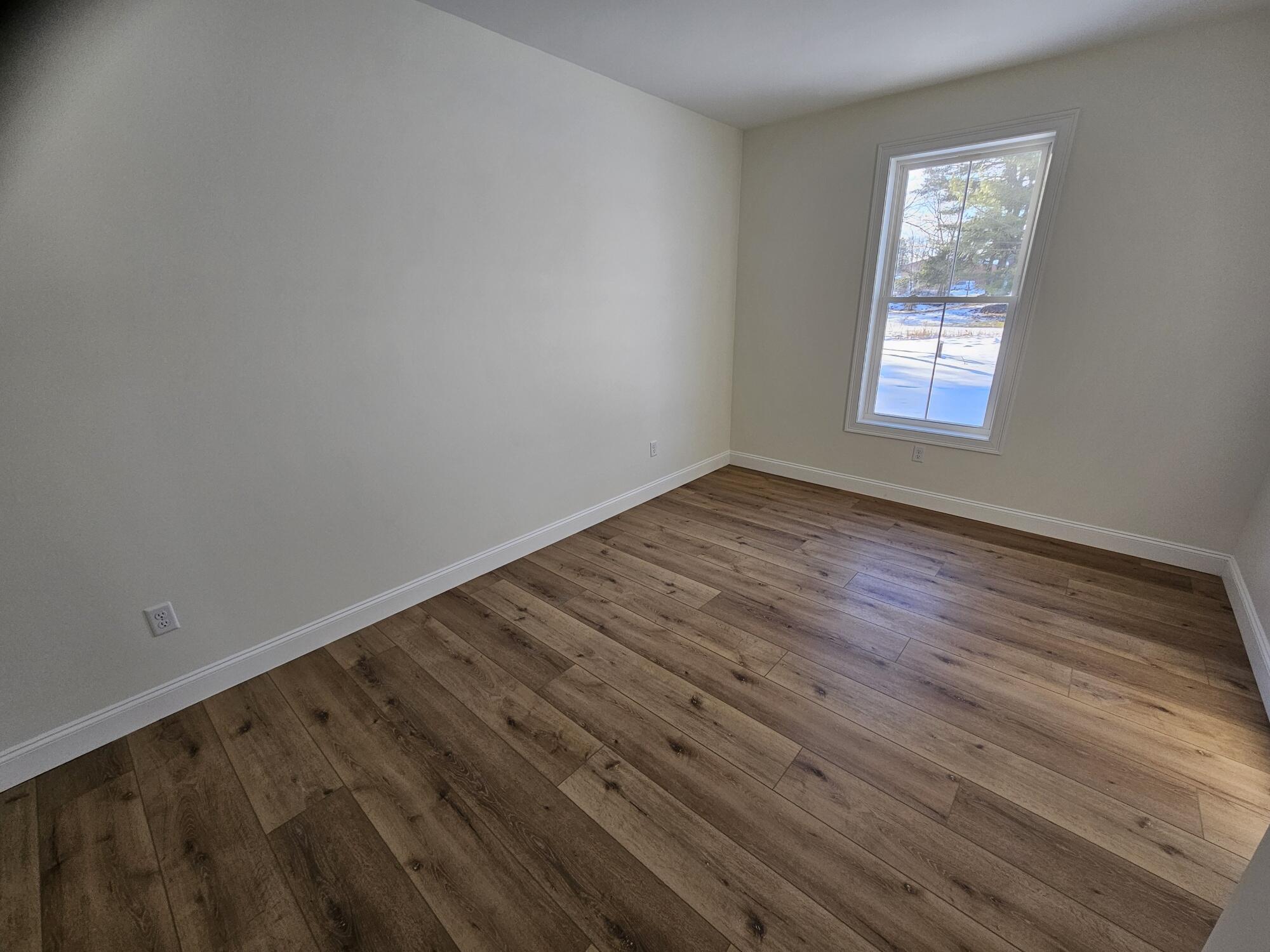 property viewer photo 13