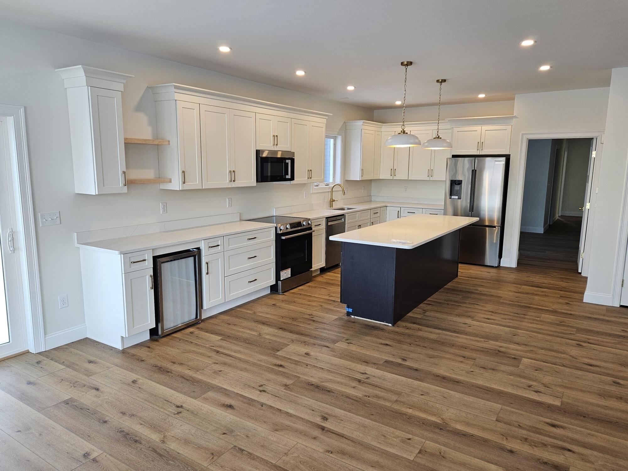property viewer photo 2