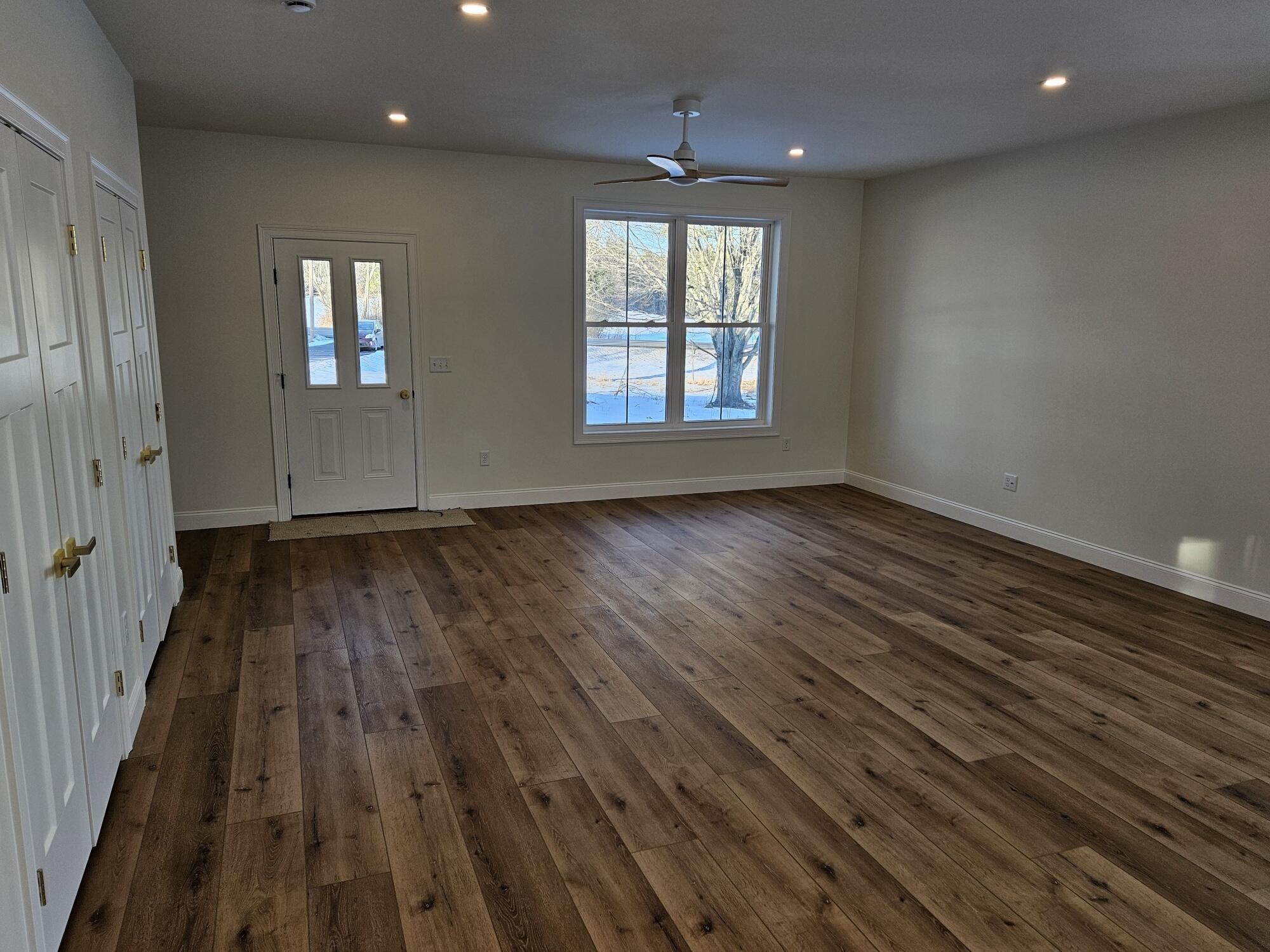 property viewer photo 6