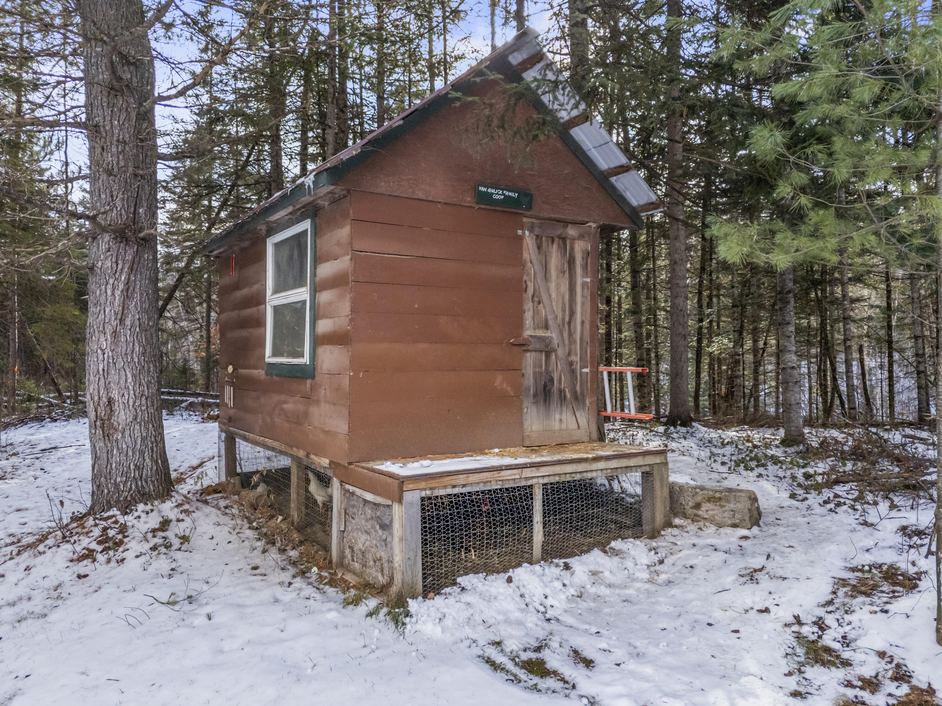 main property photo 46