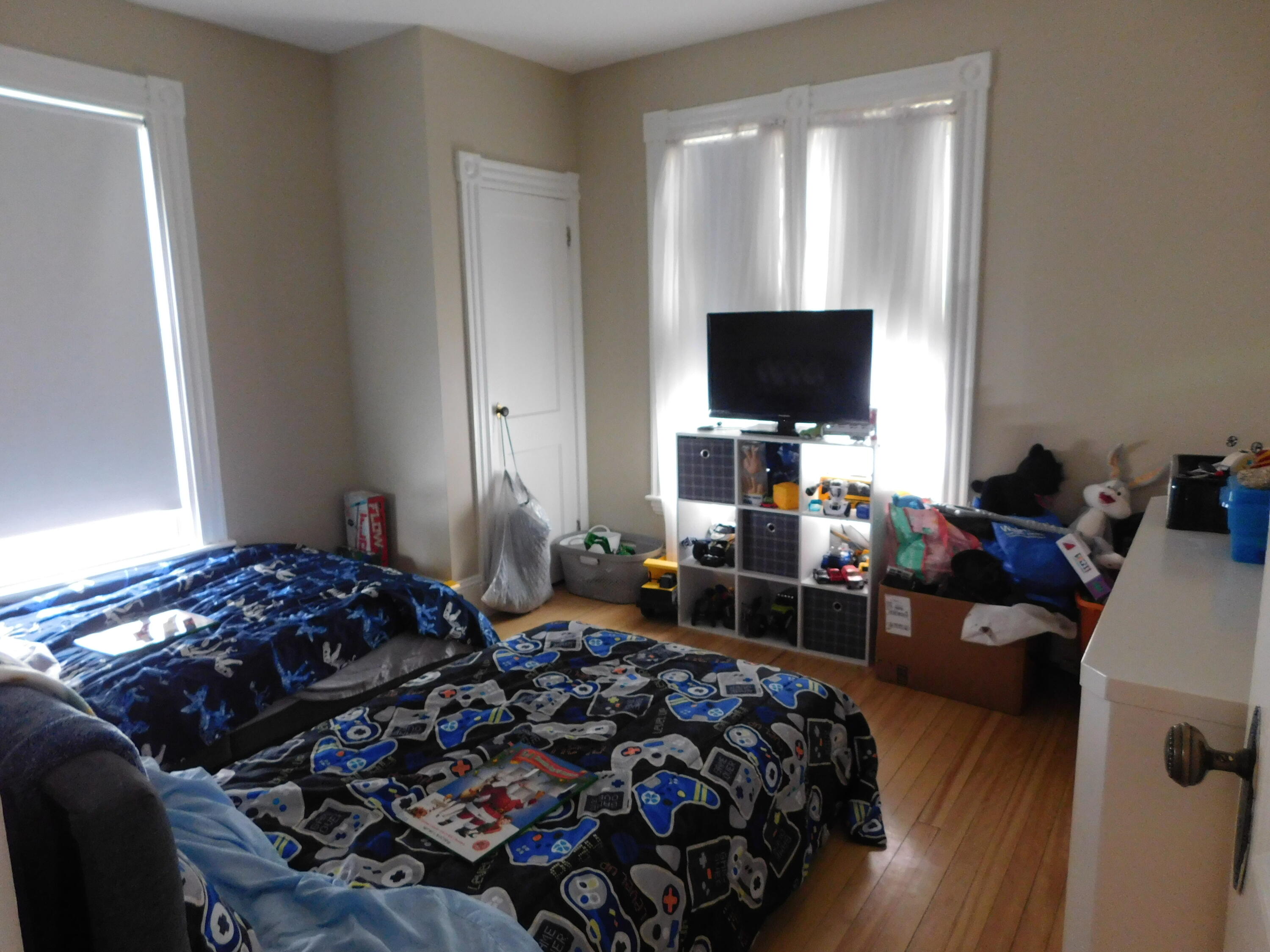 main property photo 40