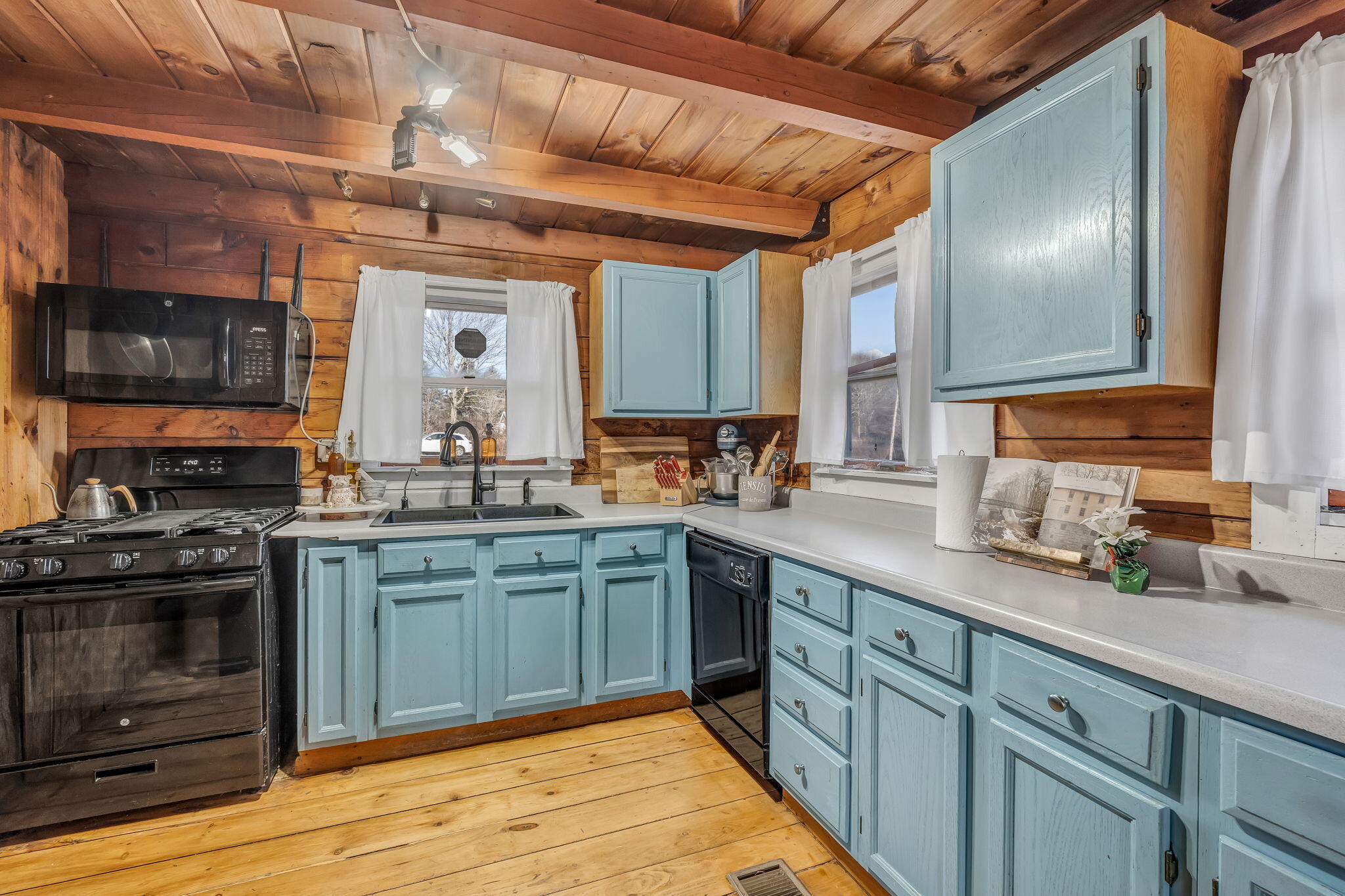 property viewer photo 13
