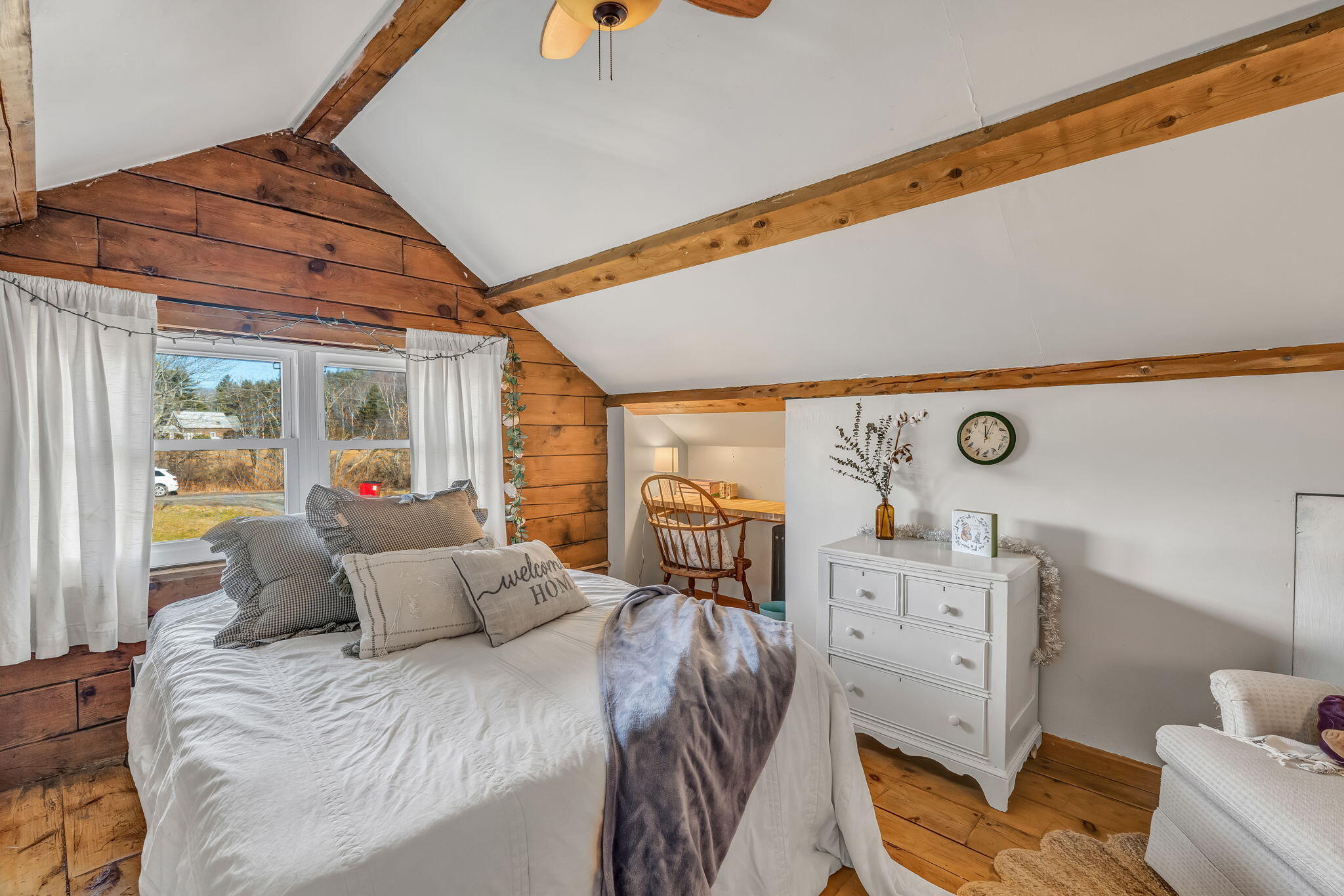 property viewer photo 42