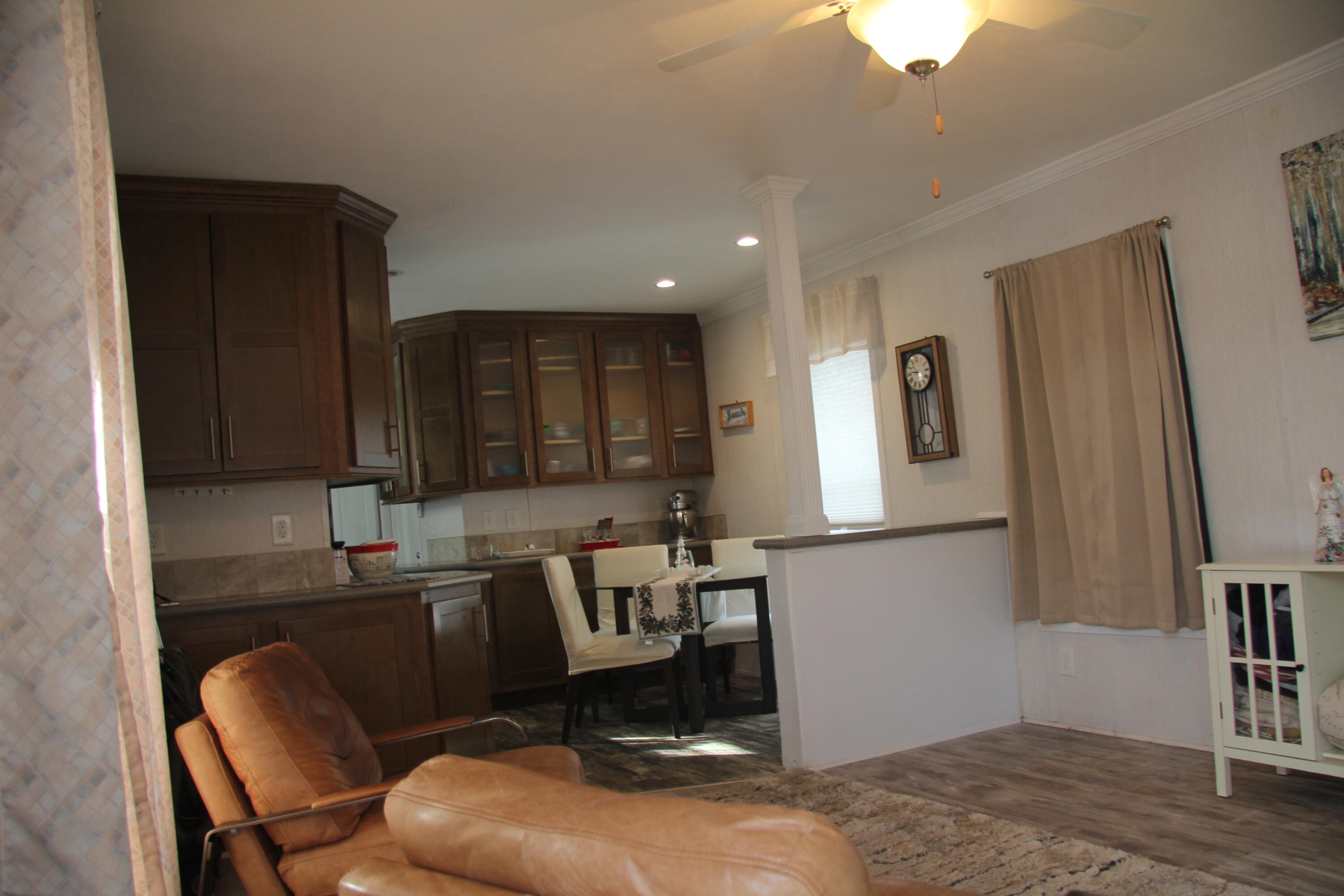 property viewer photo 11