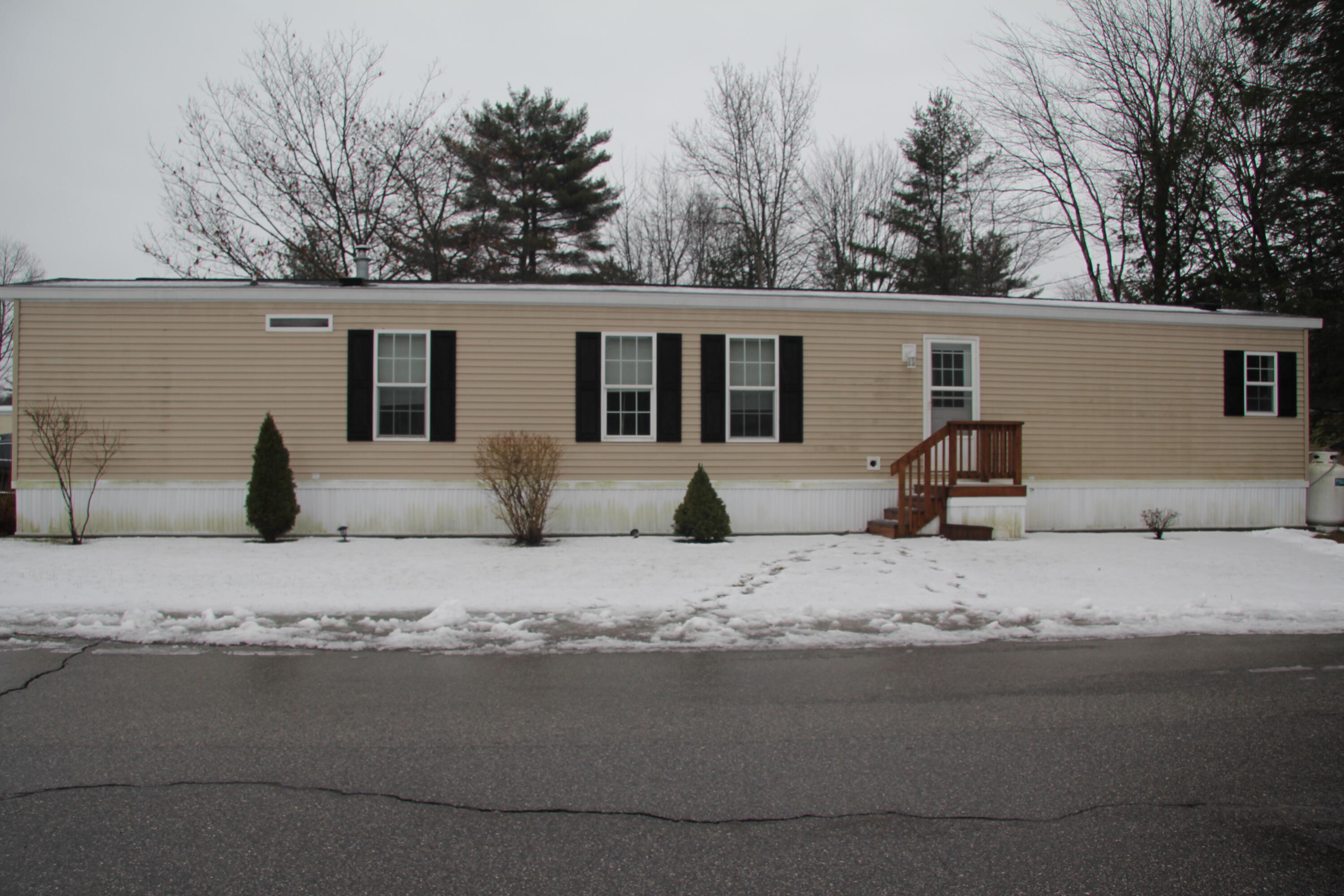 property viewer photo 3