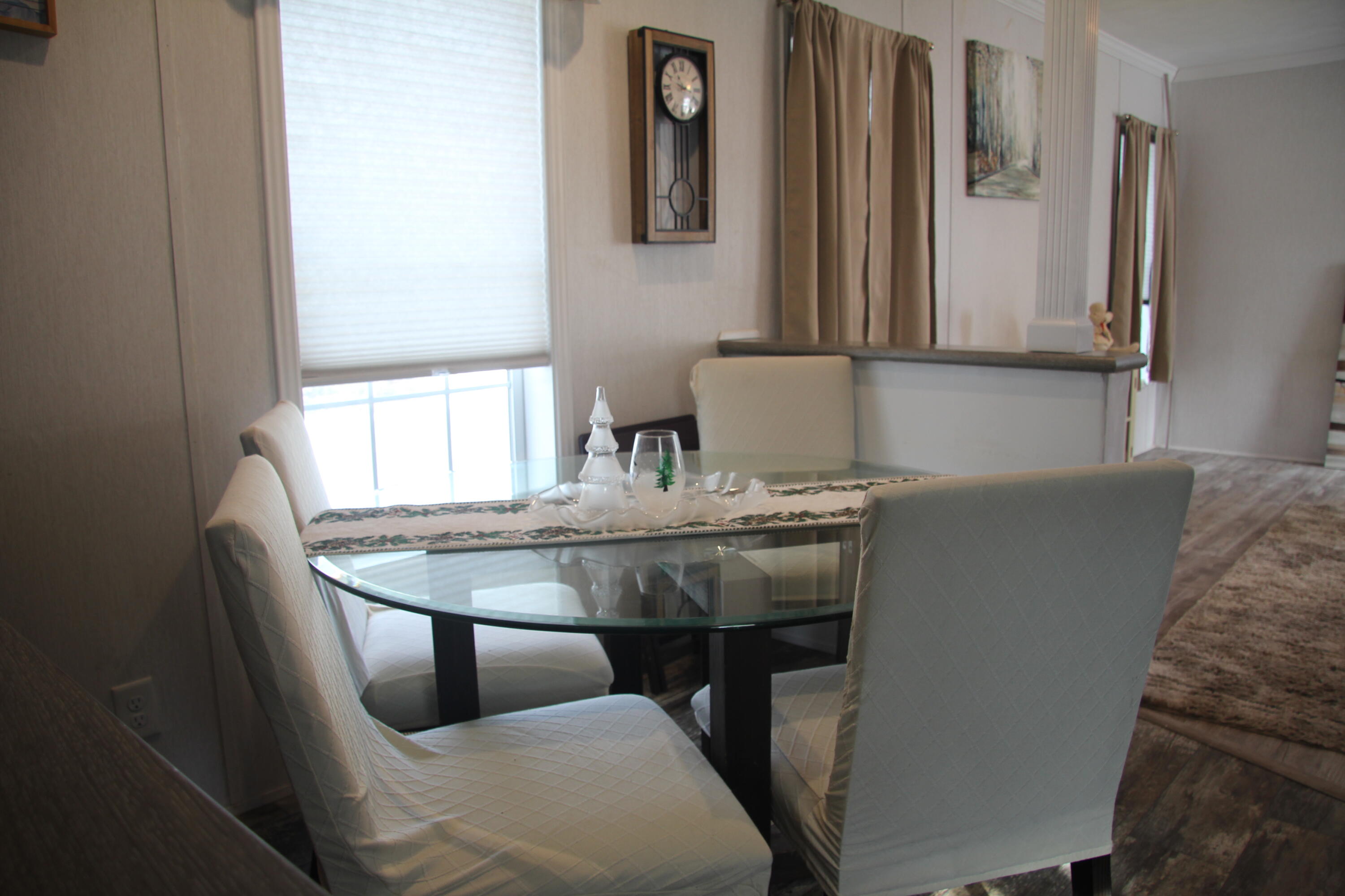 property viewer photo 7