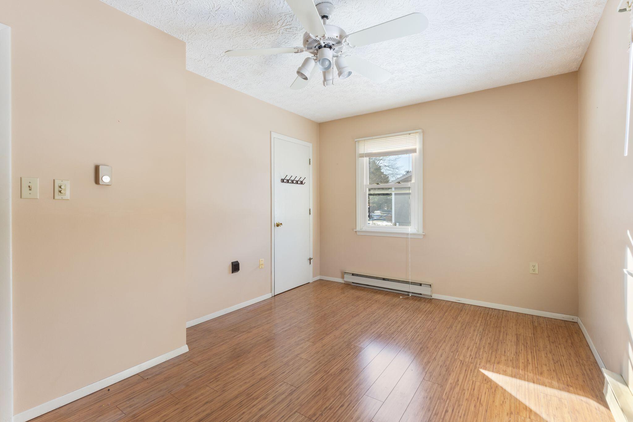 property viewer photo 13