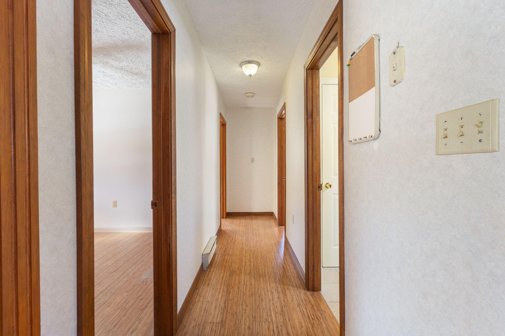 property viewer photo 7
