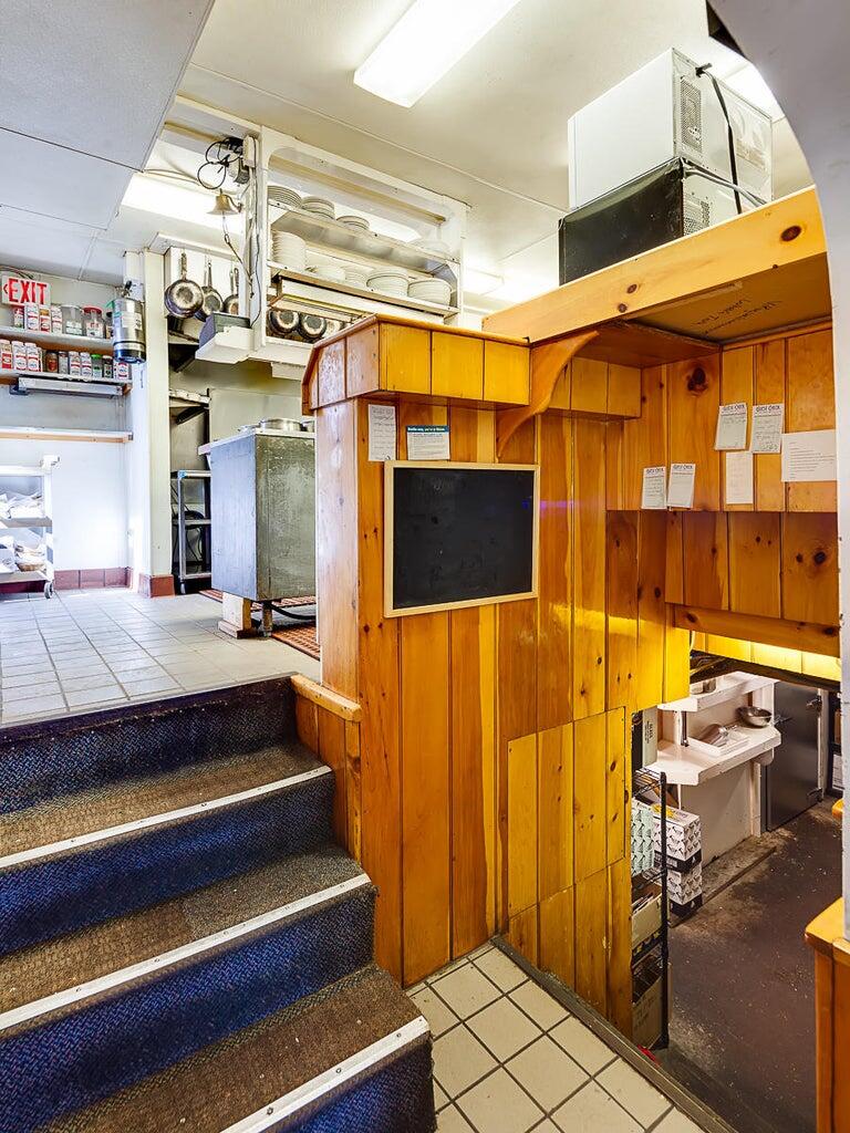 property viewer photo 5