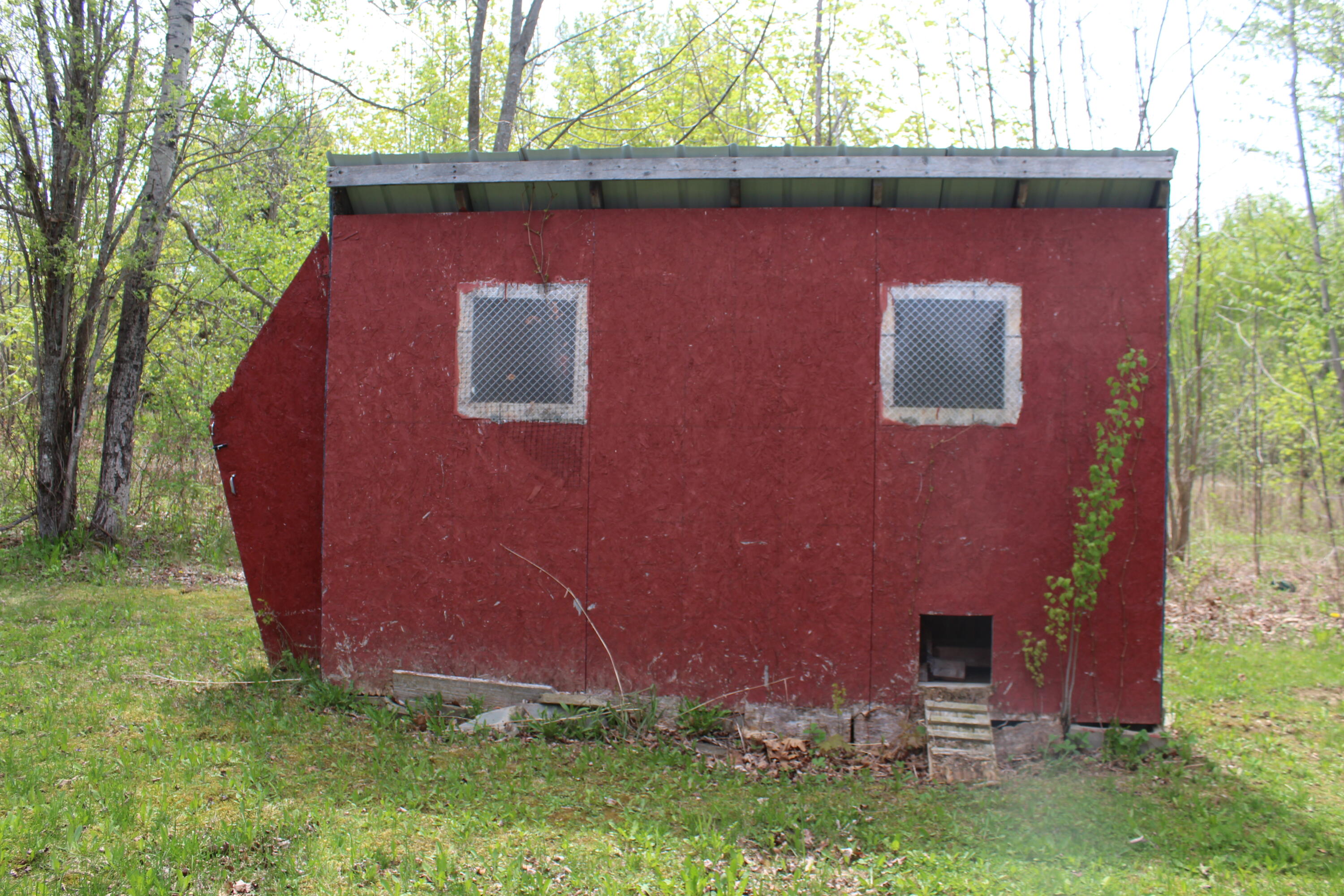 main property photo 39