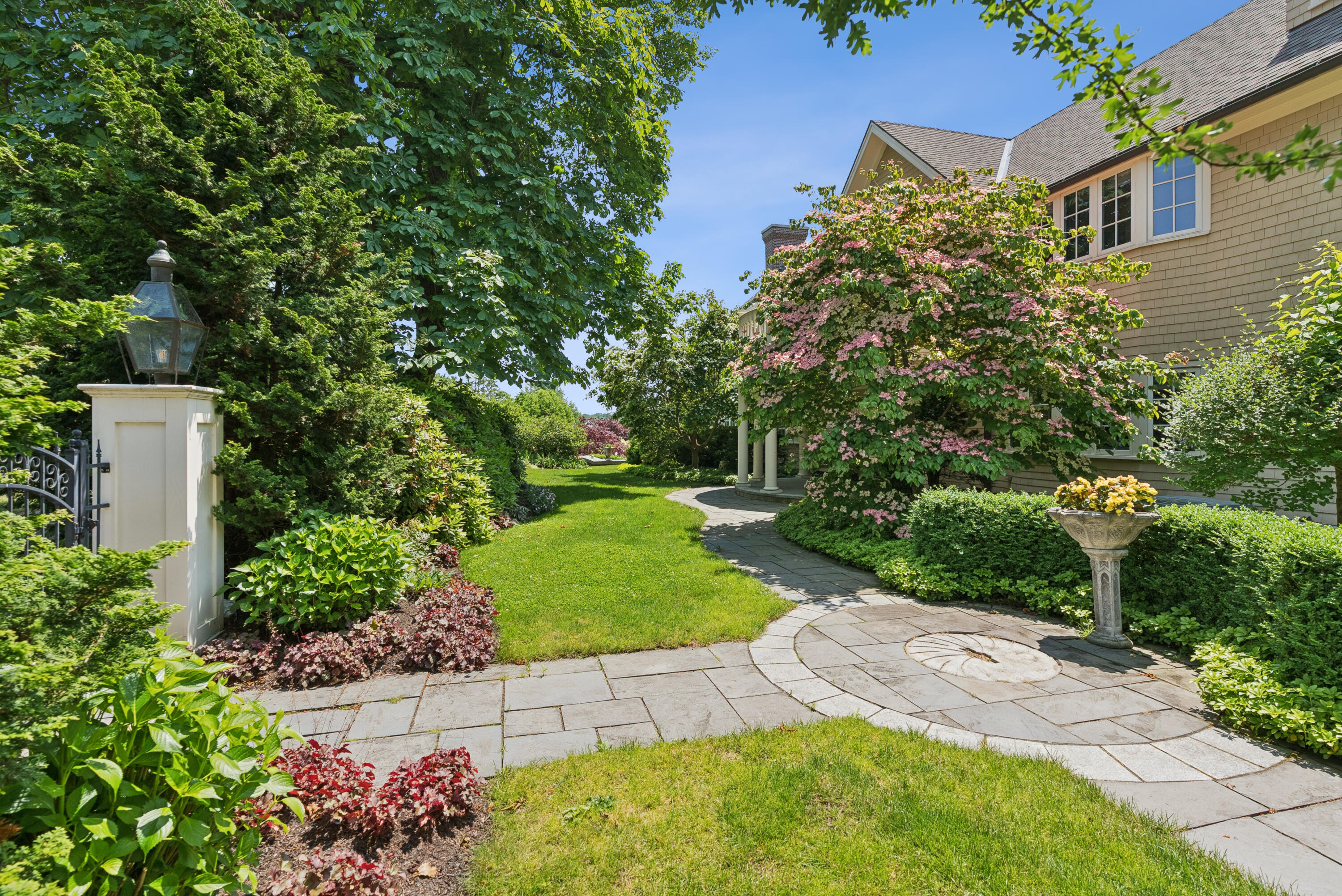 main property photo 92