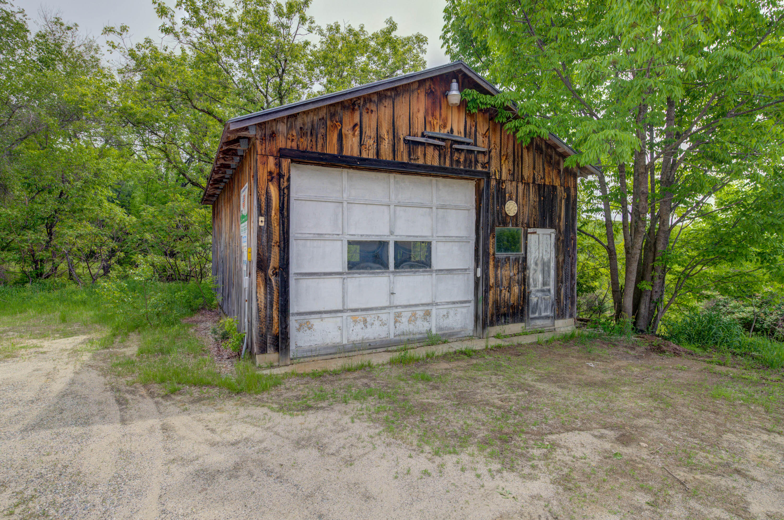 main property photo 59