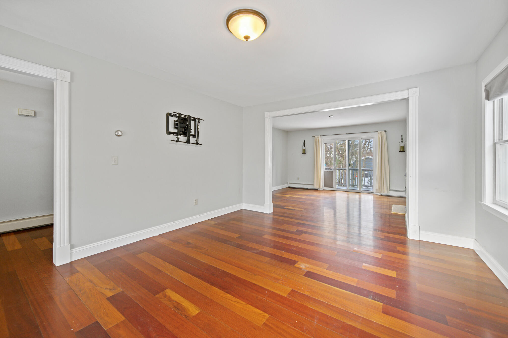property viewer photo 12